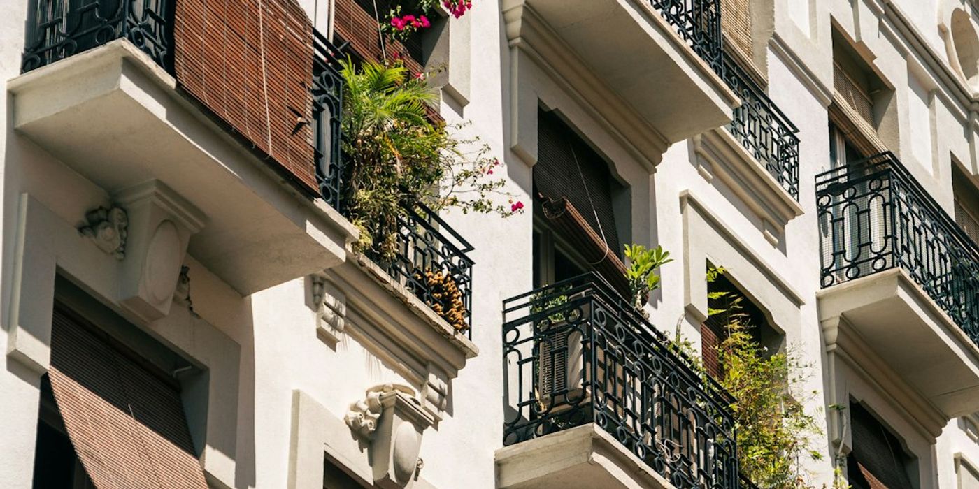 Hotels near El Carmen