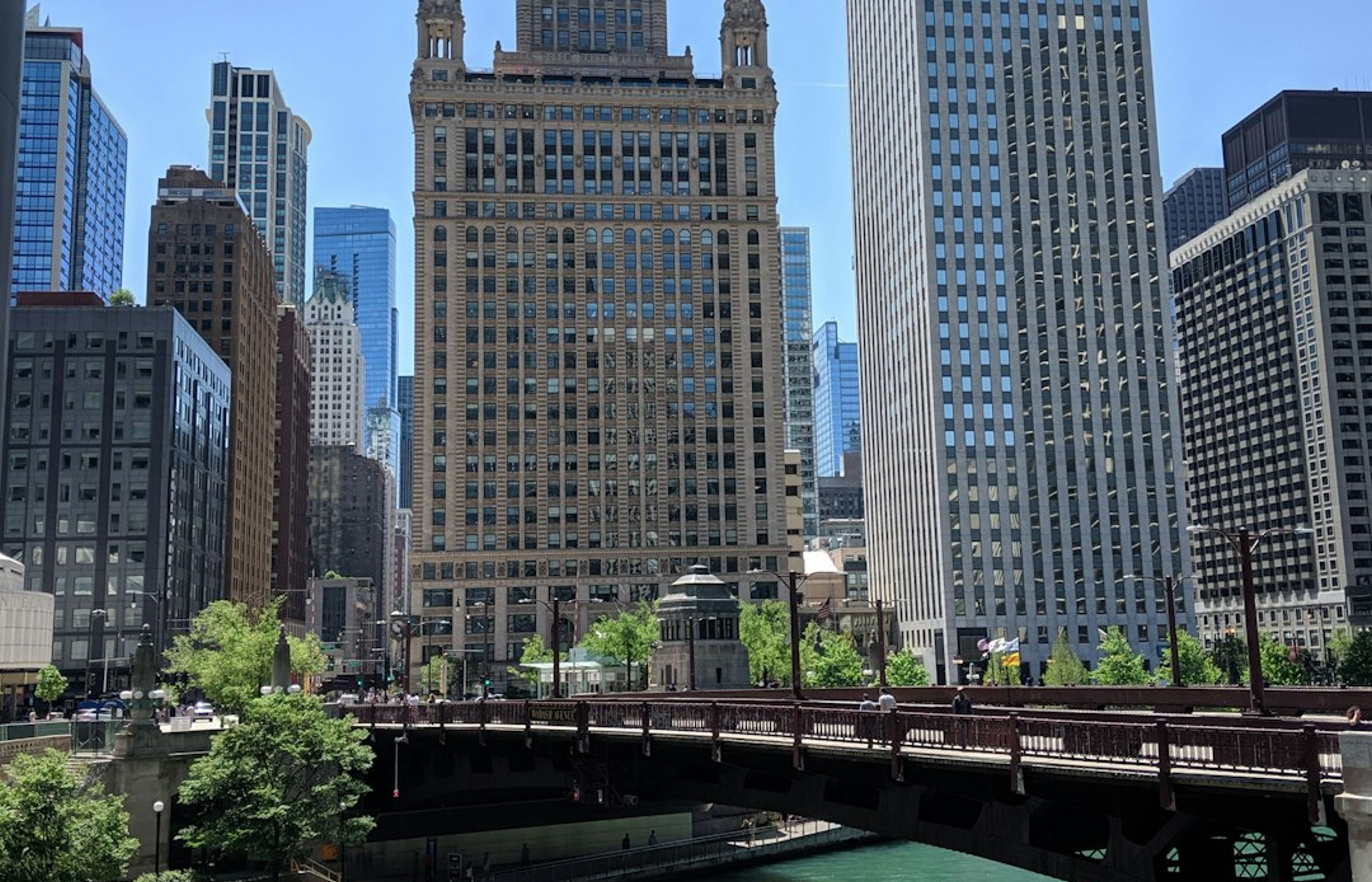 Chicago Riverwalk and Architecture River Cruise - The City from the Water