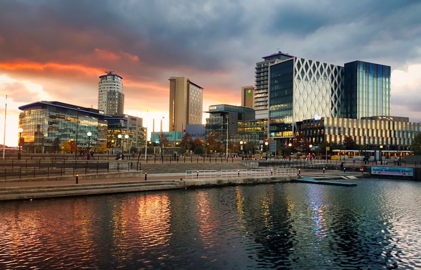 Salford Quays, MediaCity and the Lowry - Waterfront Manchester