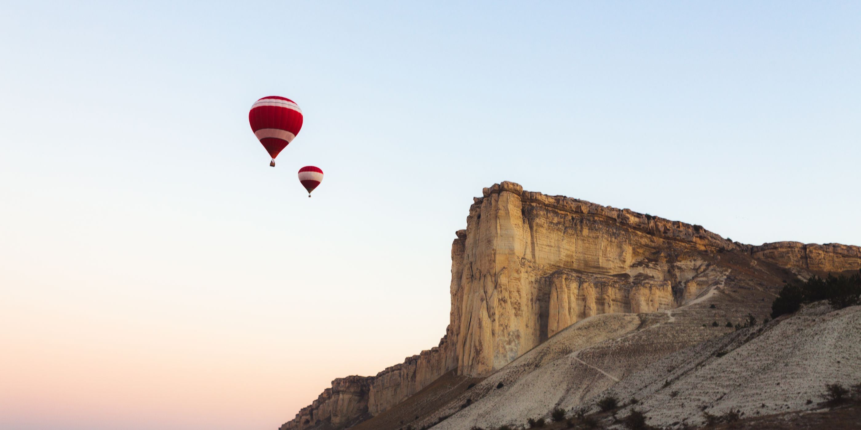 Hotels near Hot Air Balloon over the West Bank