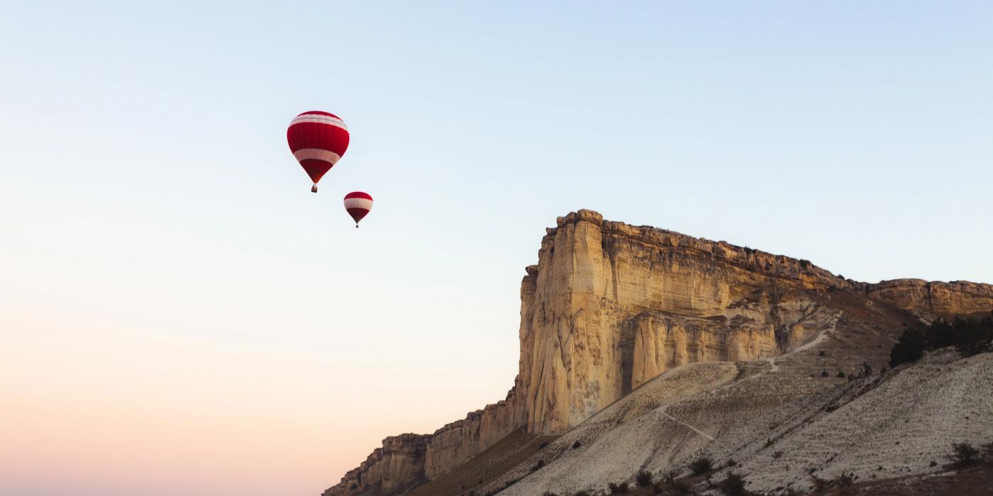 Hotels near Hot Air Balloon over the West Bank