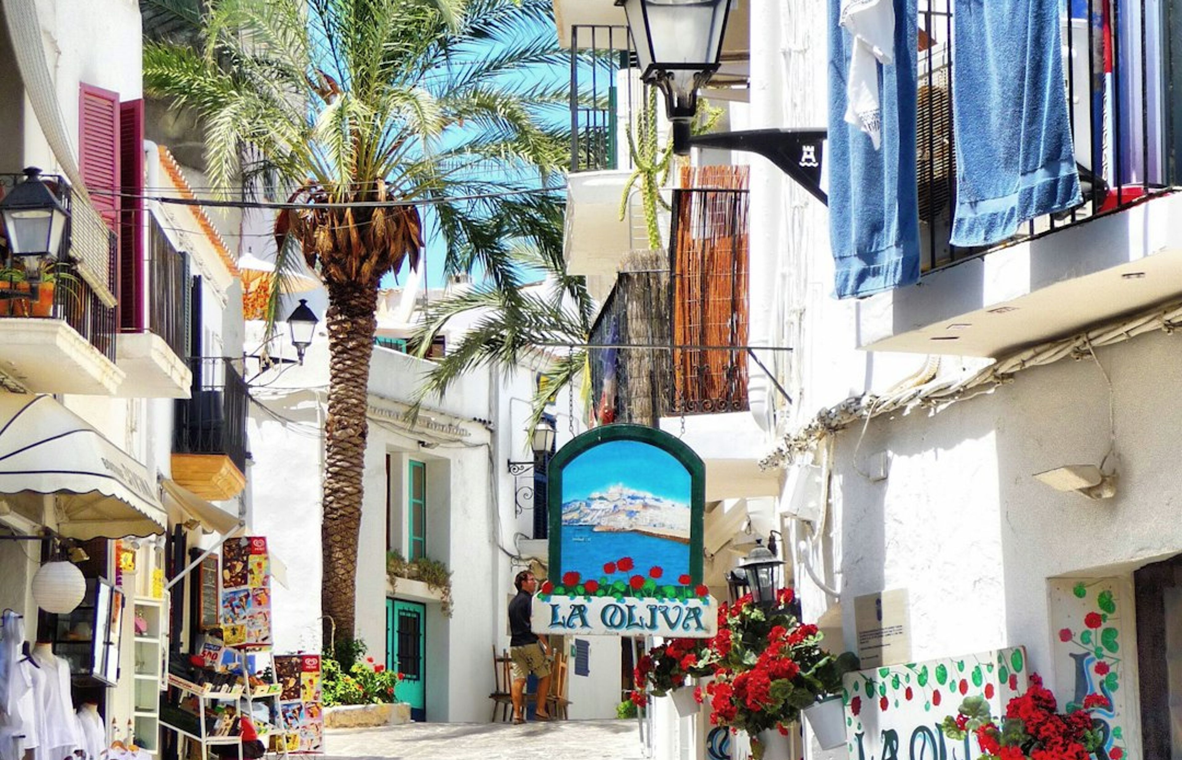 Las Dalias Market - Ibiza's Most Atmospheric Bohemian Market