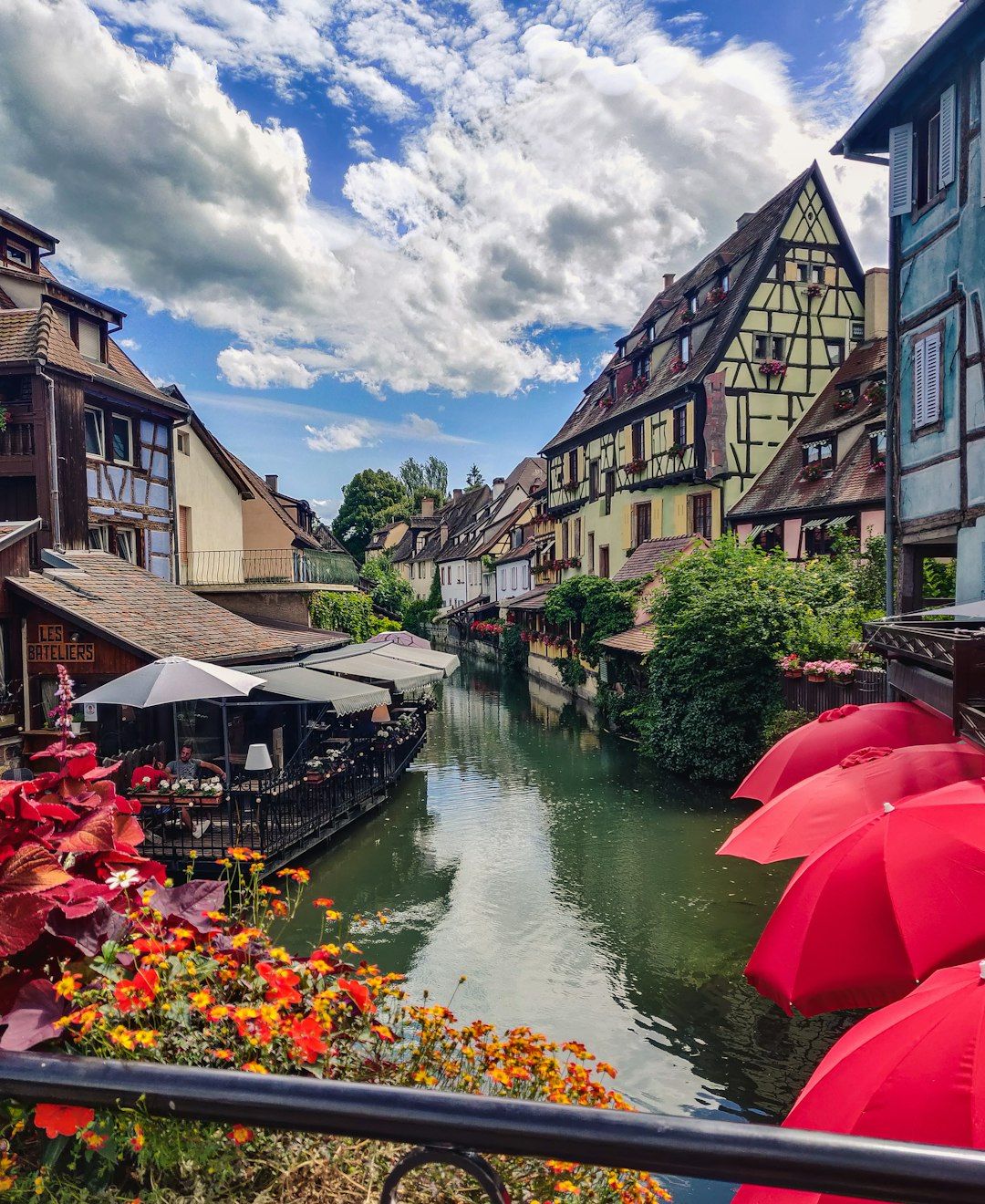 Colmar travel guides