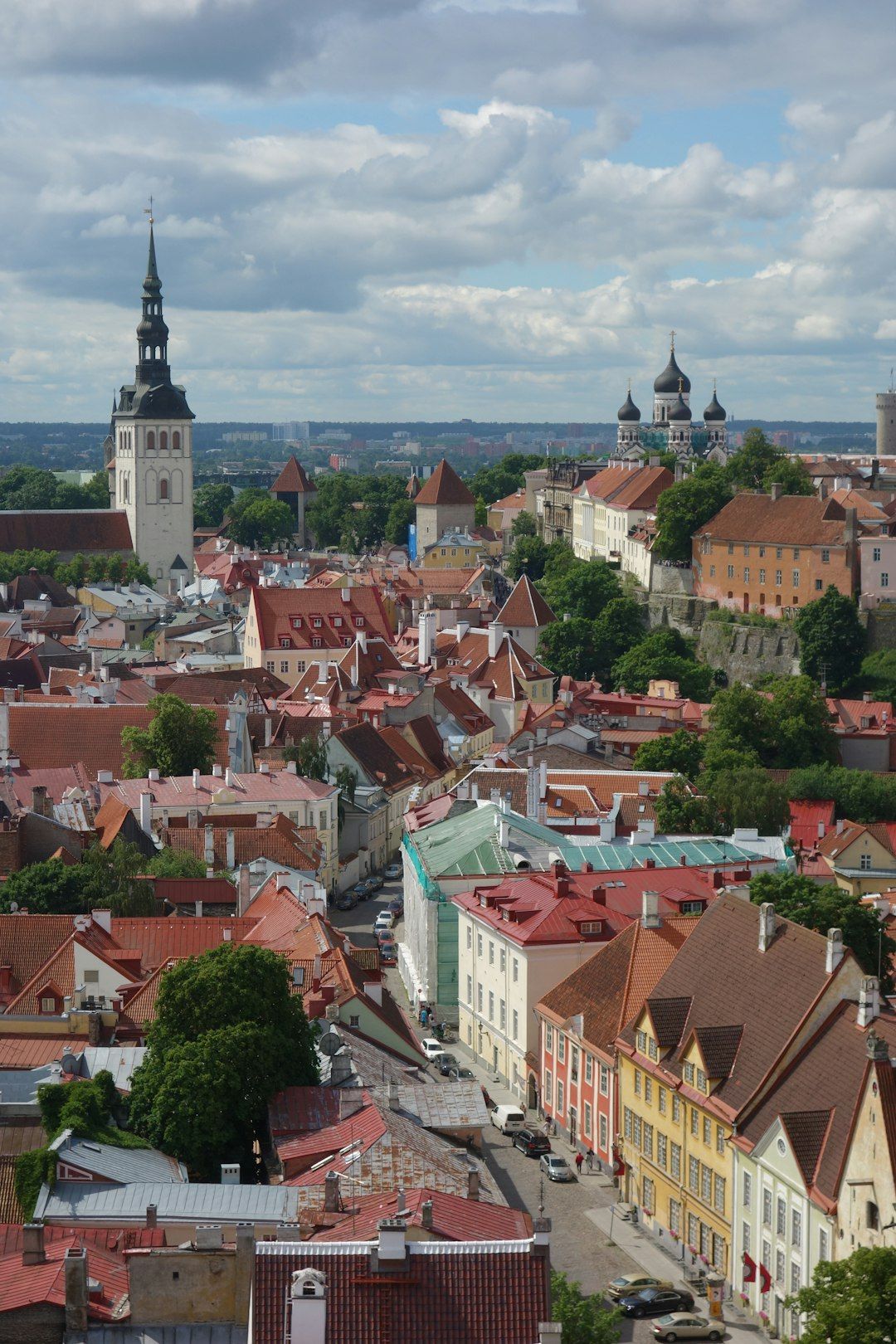 Tallinn Old Town (Vanalinn) and Town Hall Square - The Best-Preserved Medieval Core in Northern Europe