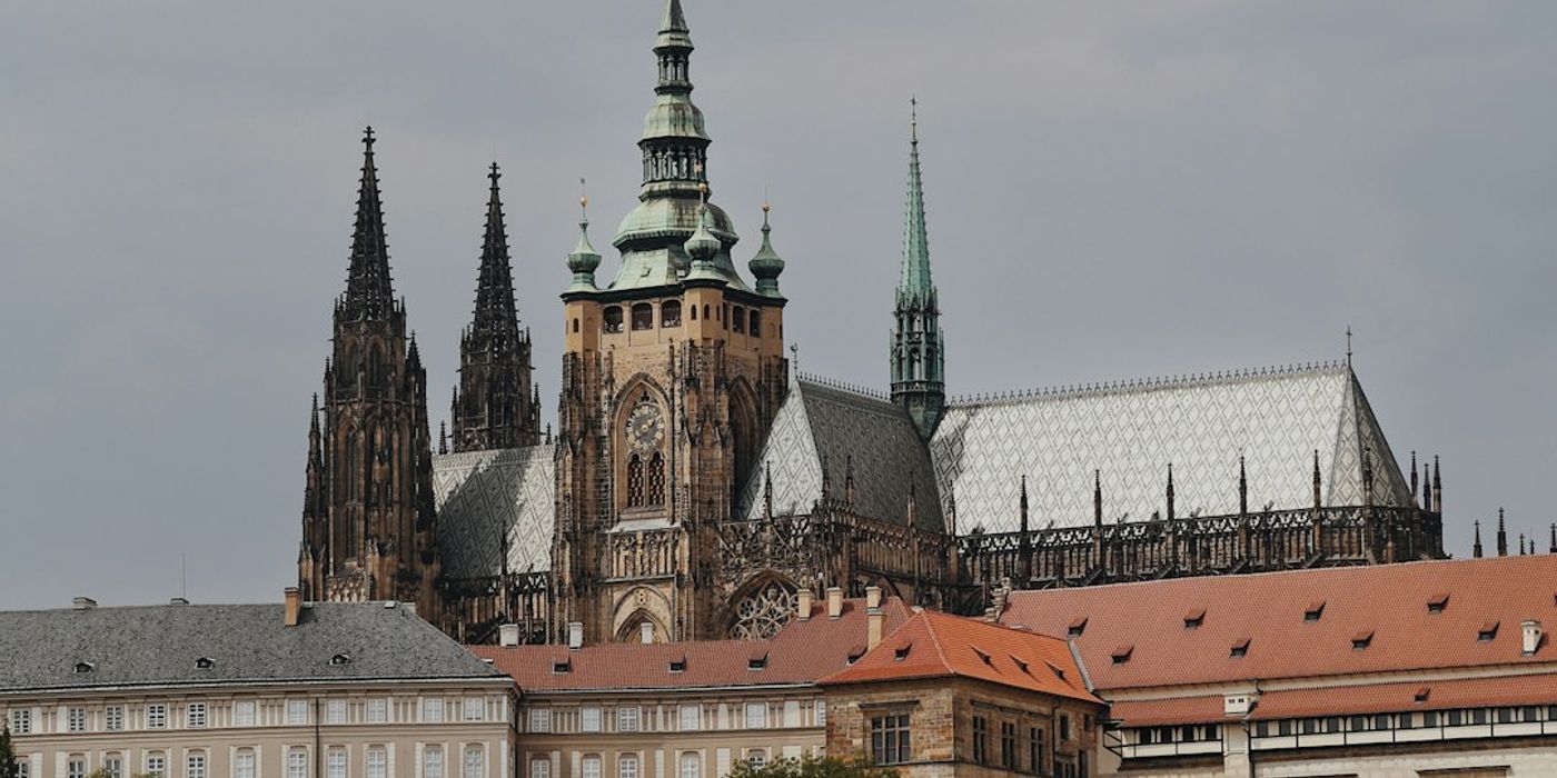 Hotels near Prague Castle