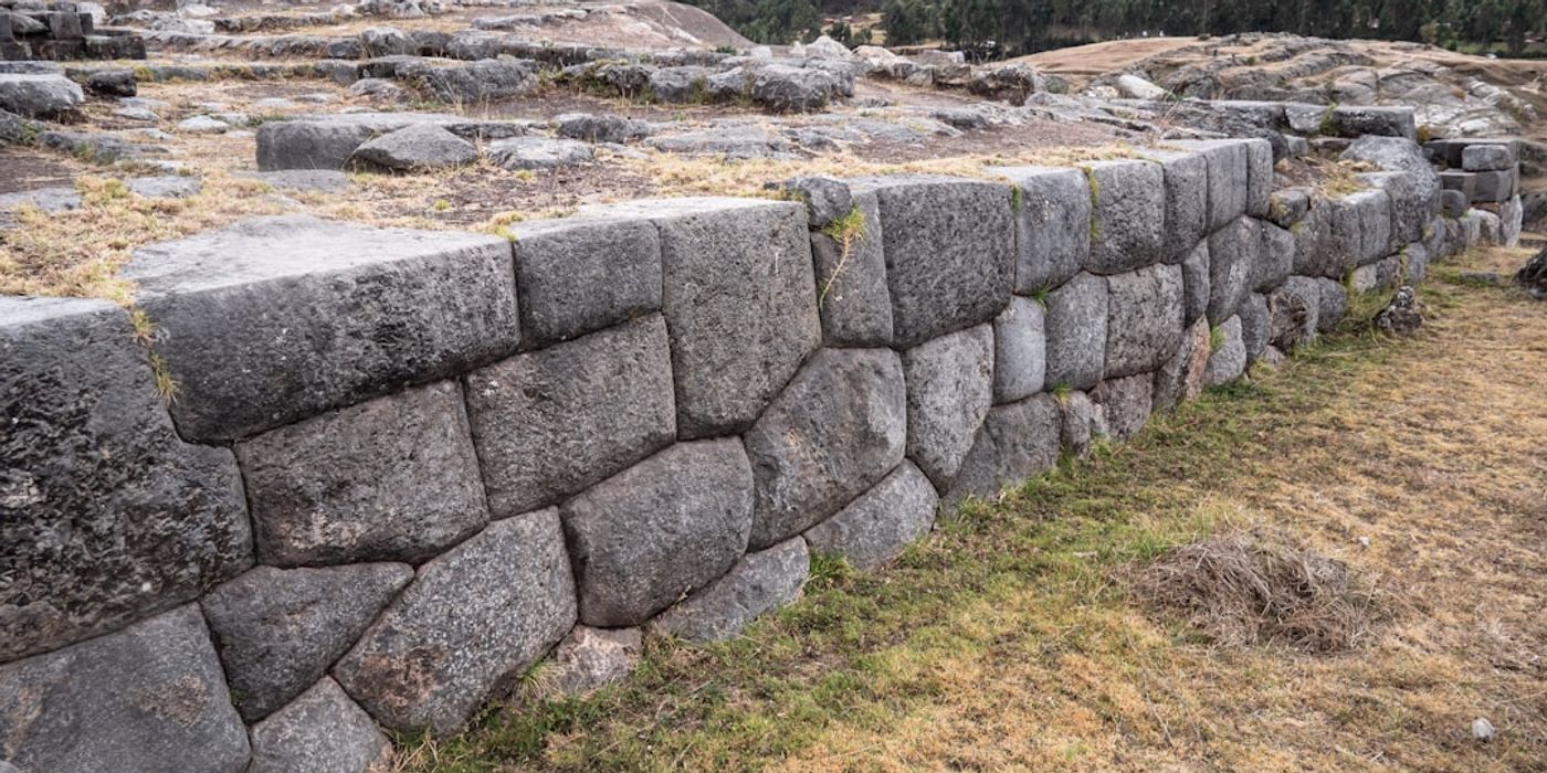 Hotels near Sacsayhuaman