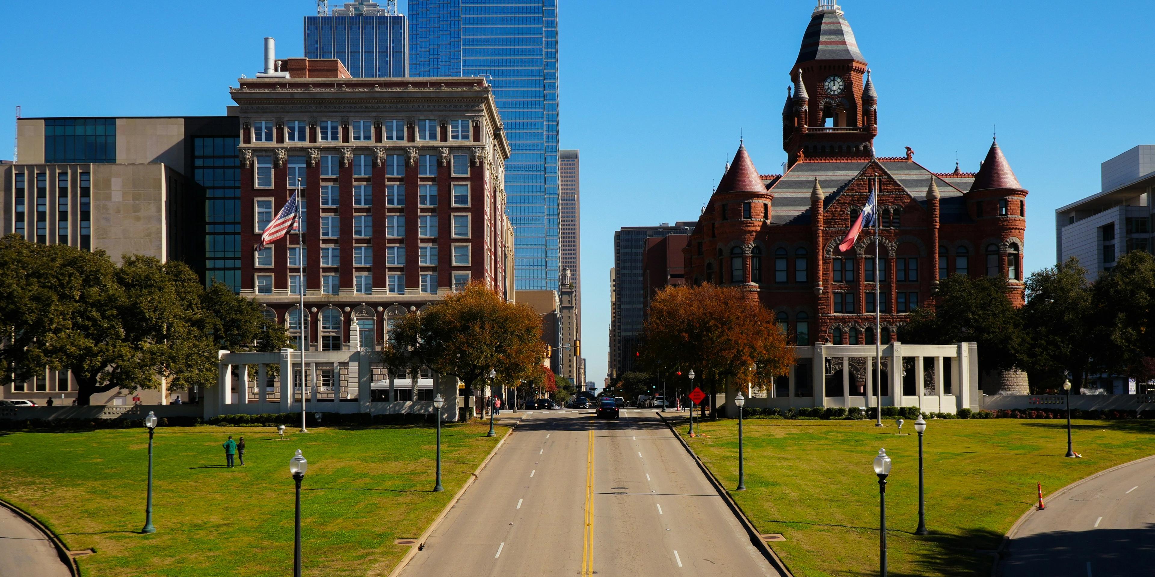 Hotels near Arlington
