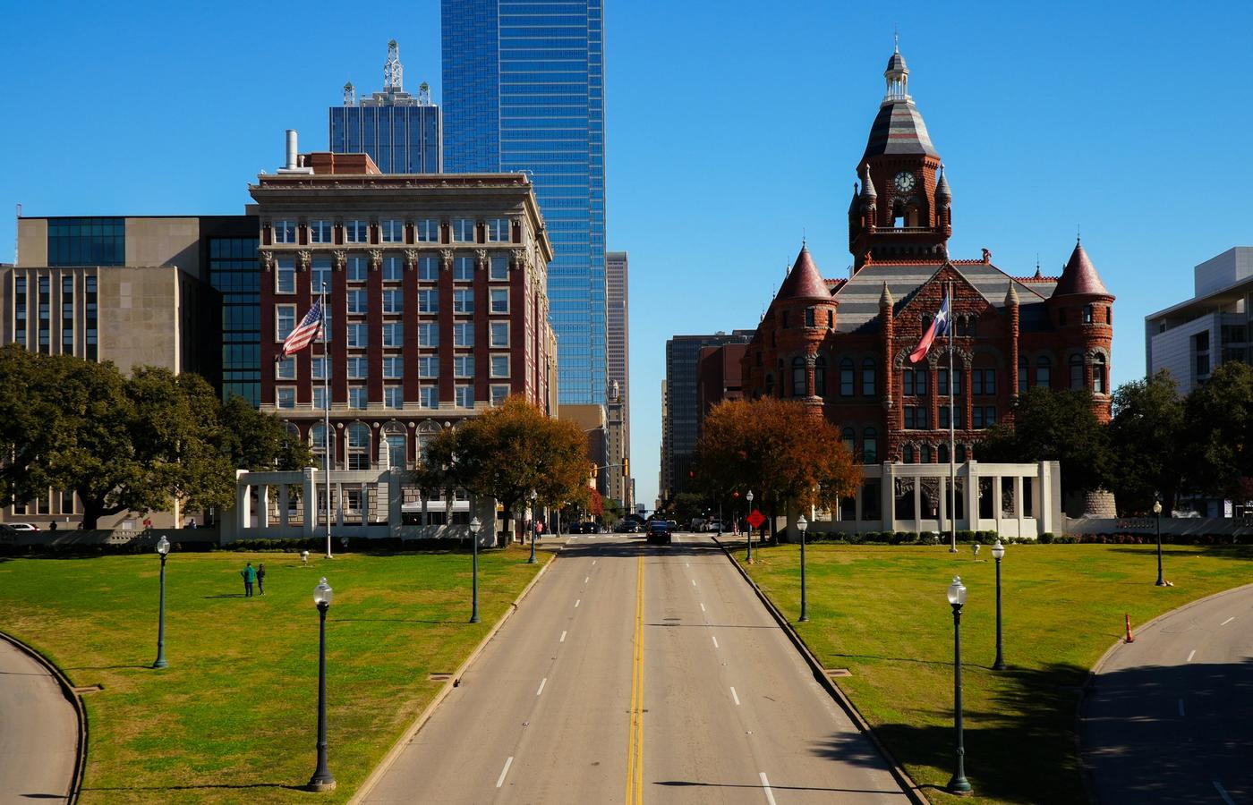 Arlington - Best for Walkable Stadium Access