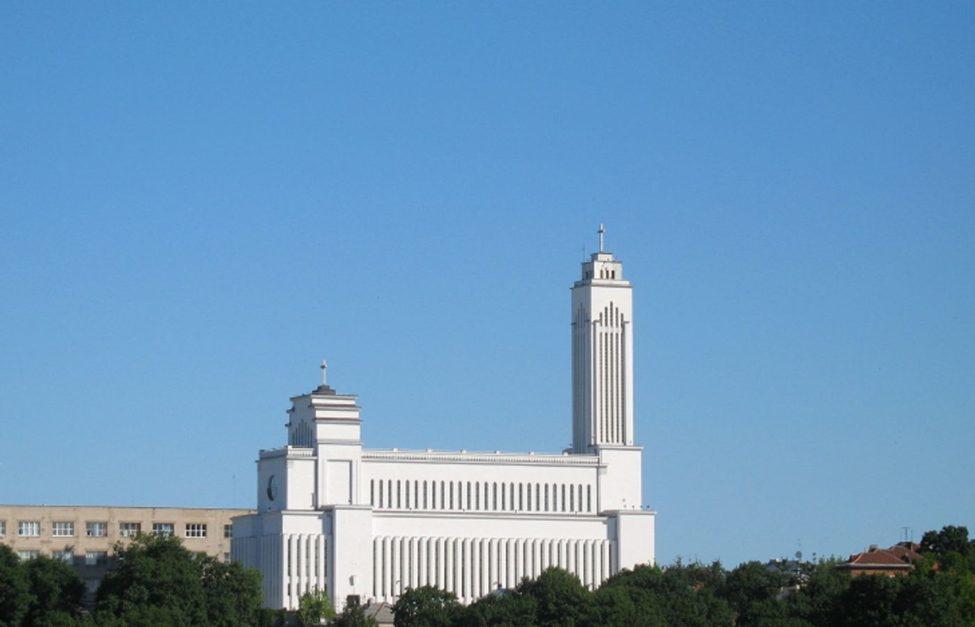 Christ's Resurrection Church - Panoramic Views from a Soviet-Era Survivor