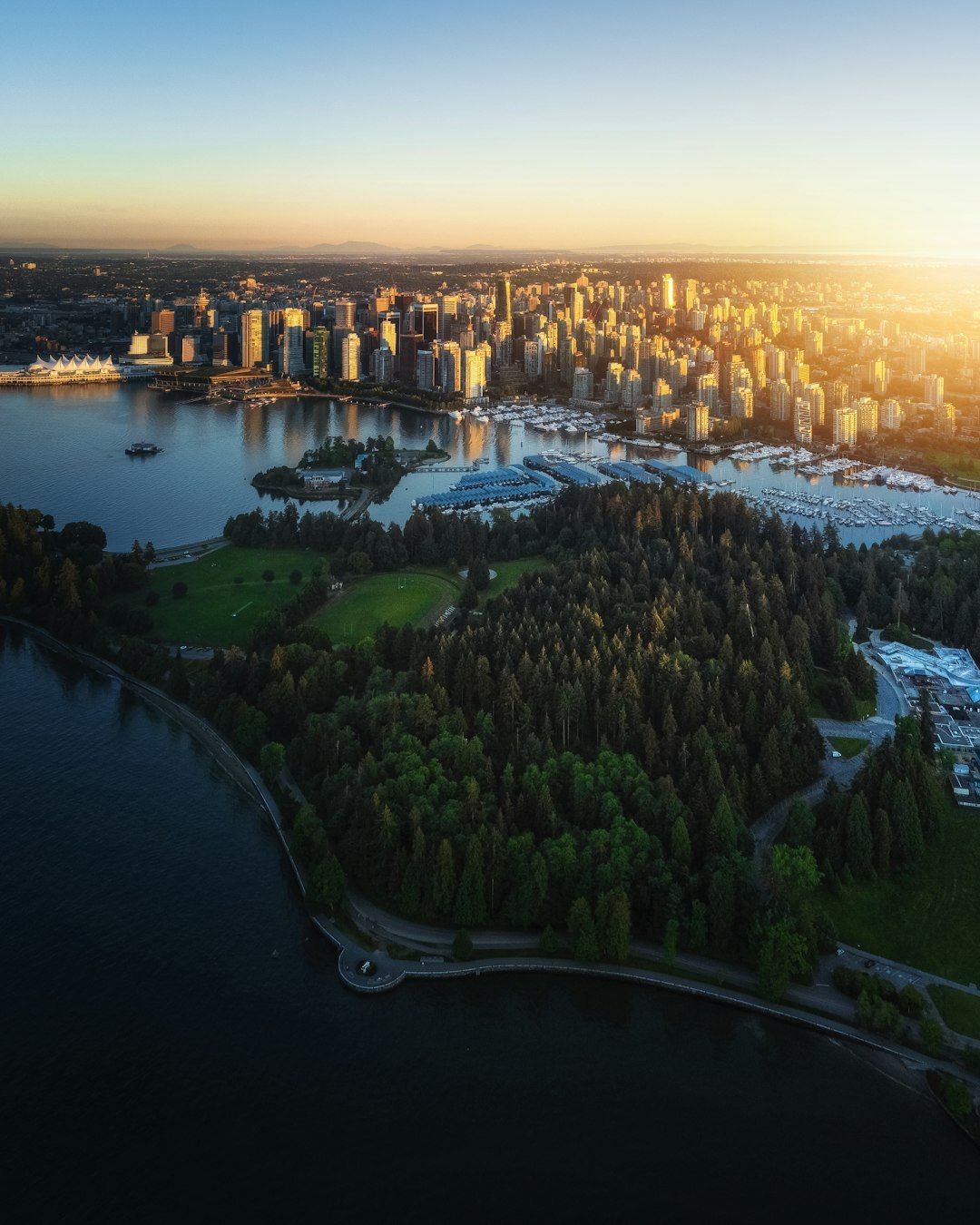 Stanley Park - 400 Hectares of Rainforest in the City