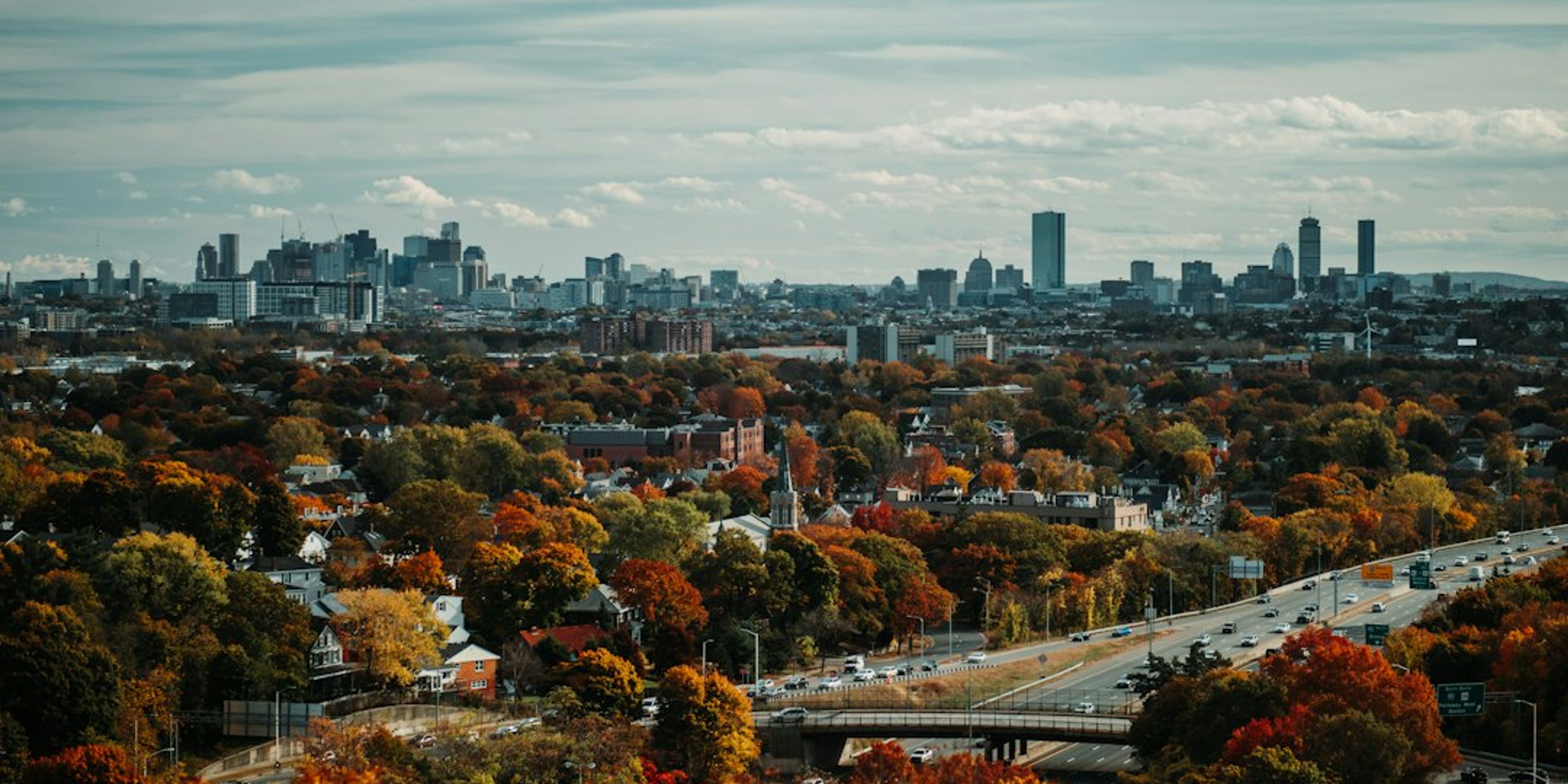 5 Best Fall Foliage Drives Near Boston