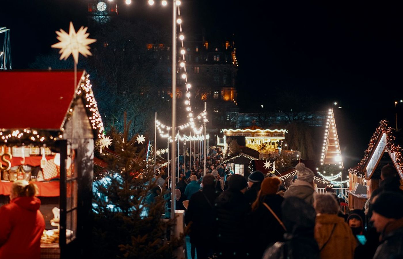 Greenwich Market at Christmas - Crafts in a Covered Market