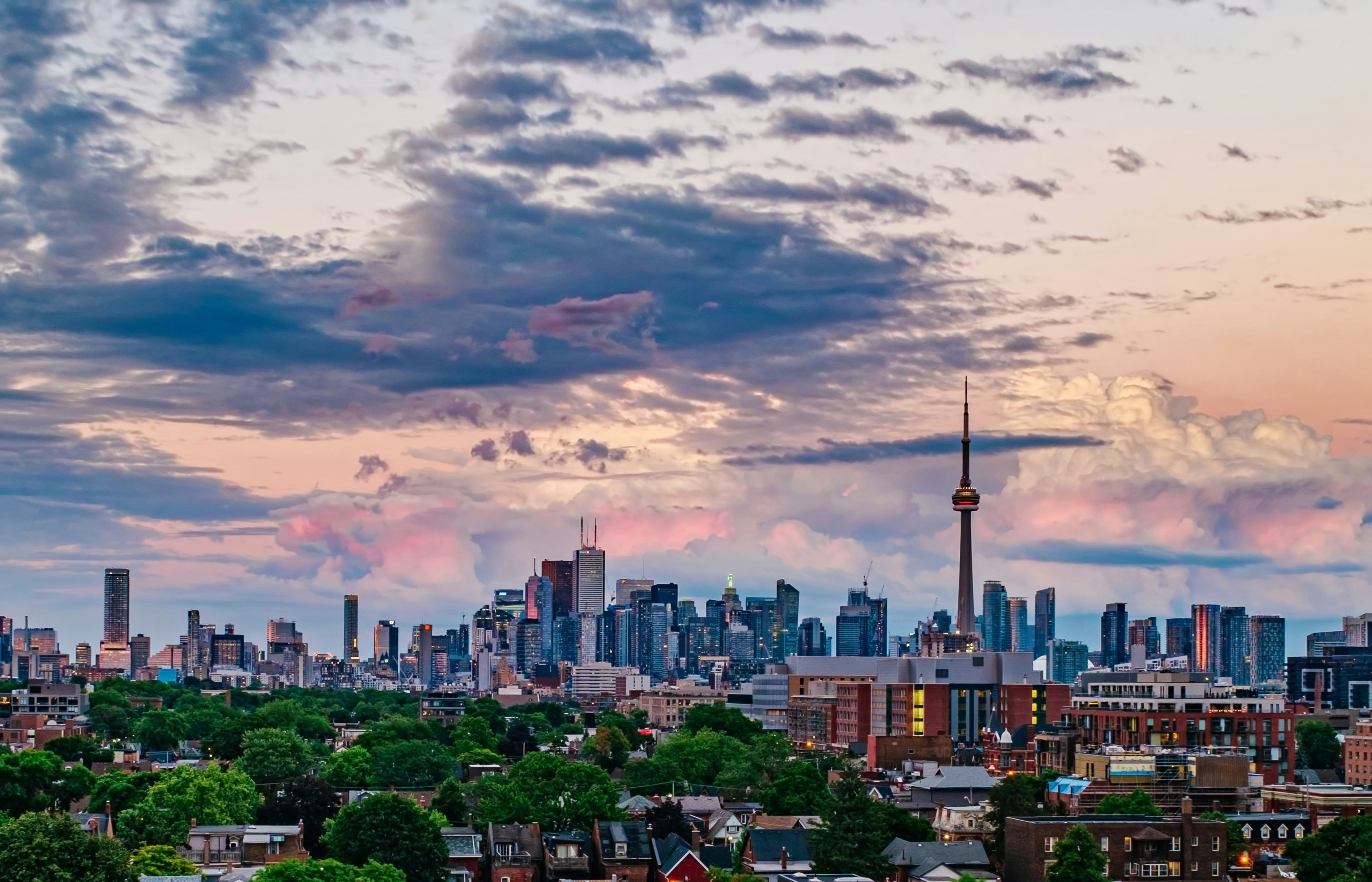 Yorkville - Upscale Stays and Toronto's Best Shopping