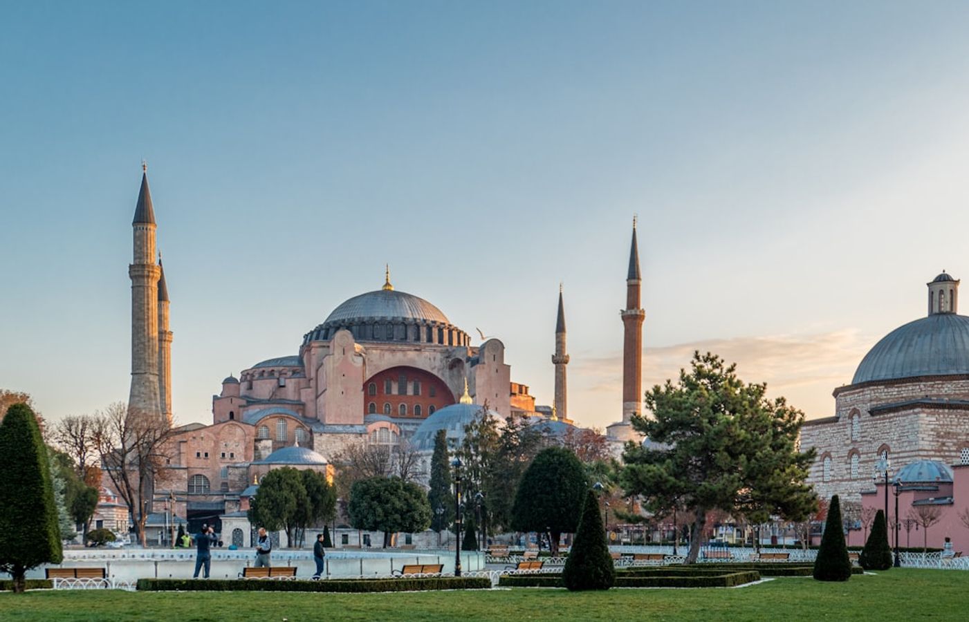 Hagia Sophia - 1,500 Years of Sacred Architecture