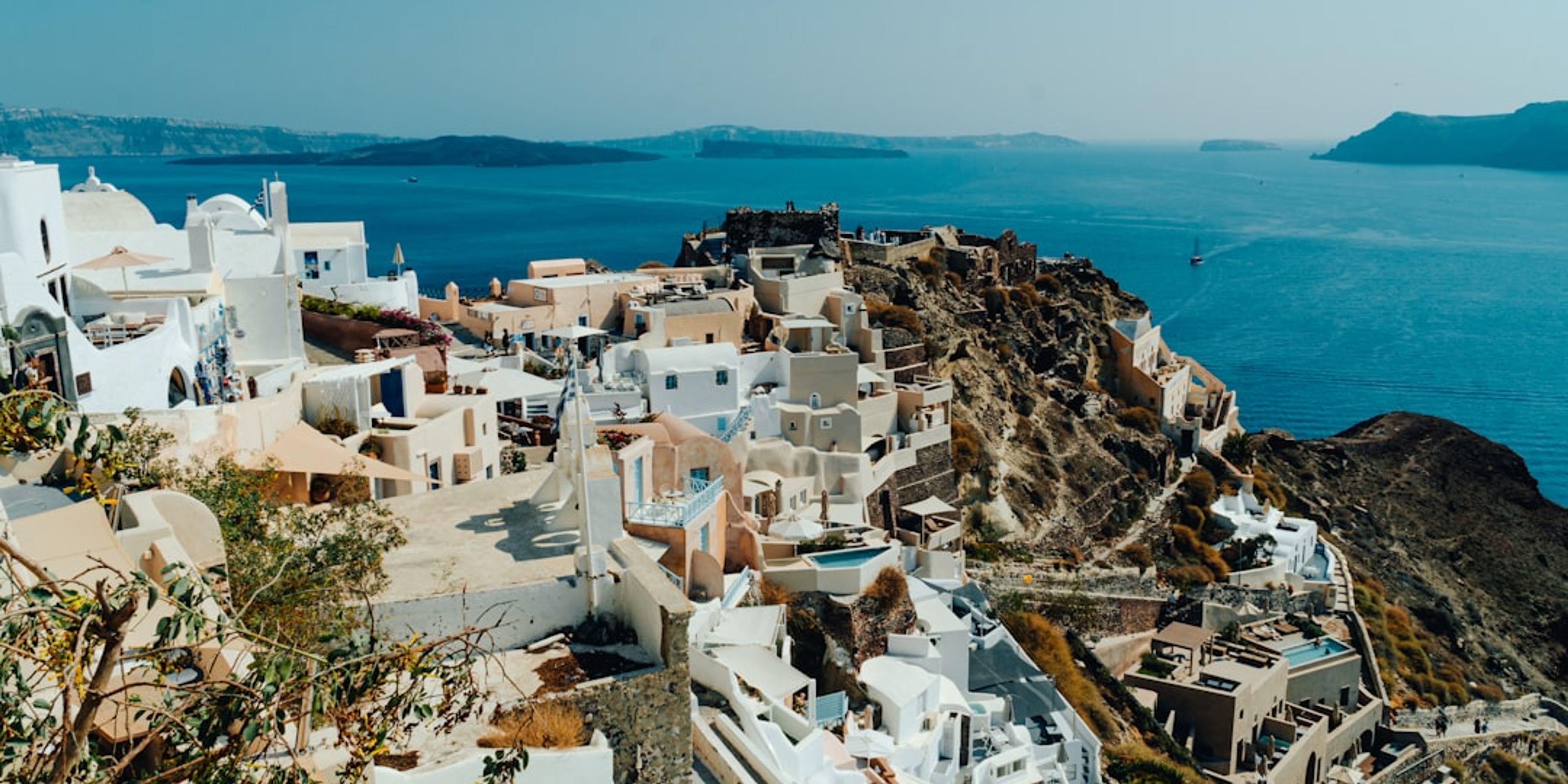 Hotels near Fira
