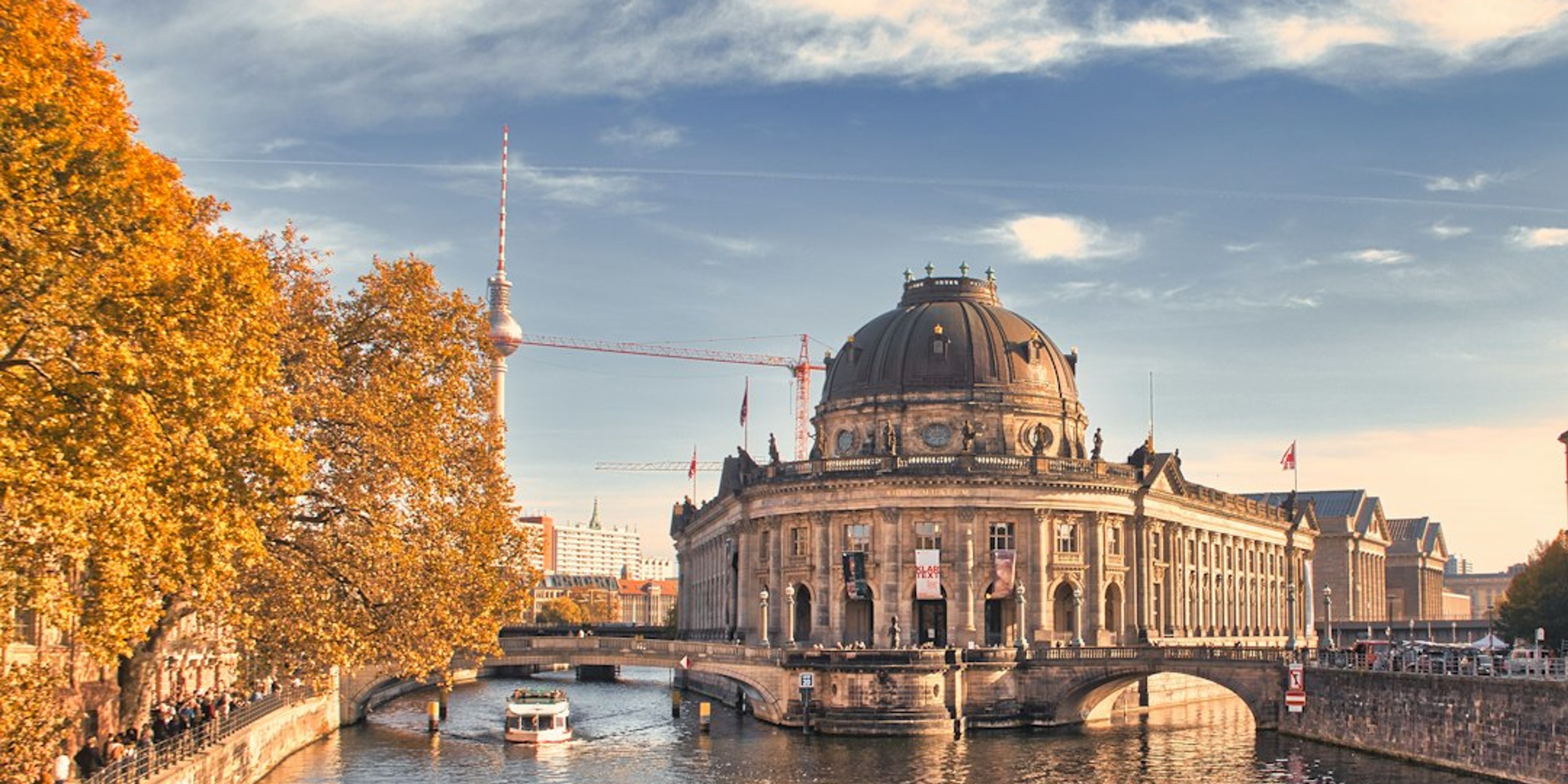Hotels near Museum Island