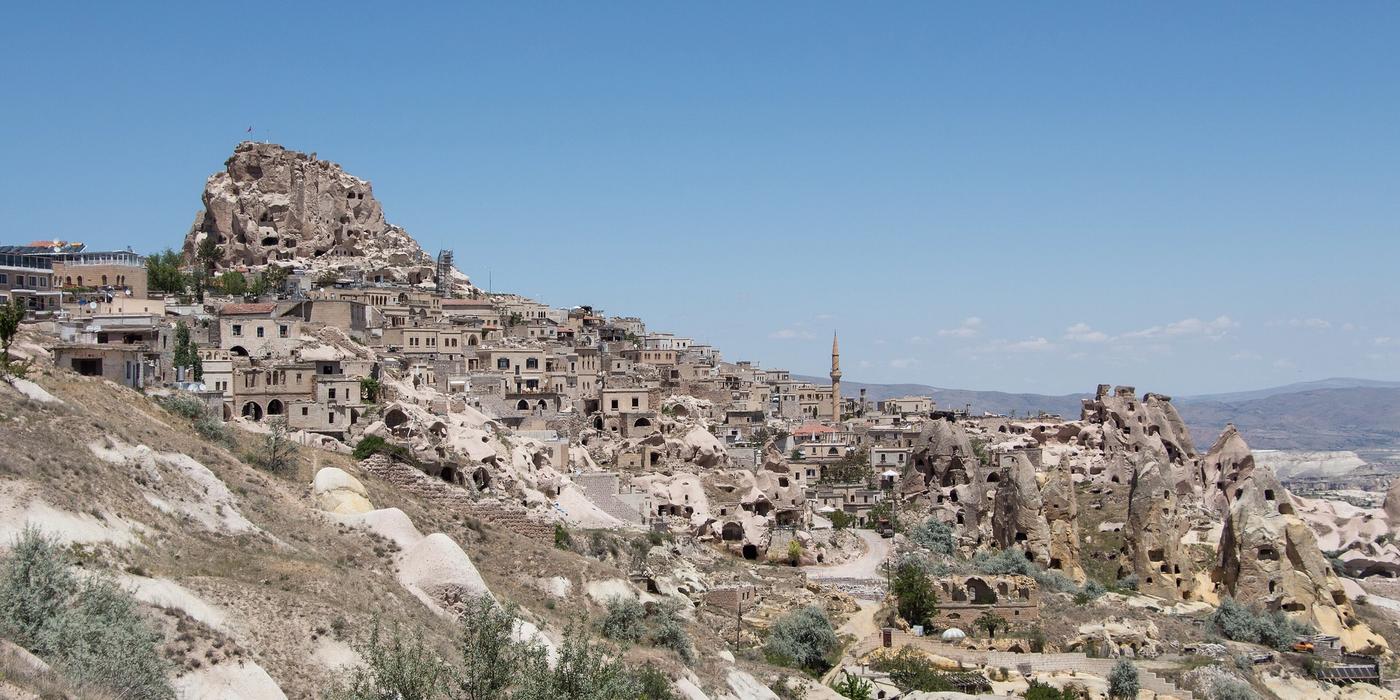 Hotels near Uchisar Castle
