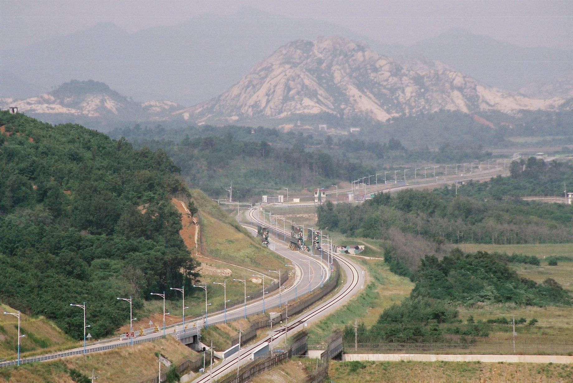 DMZ Tour - The Korean Demilitarized Zone