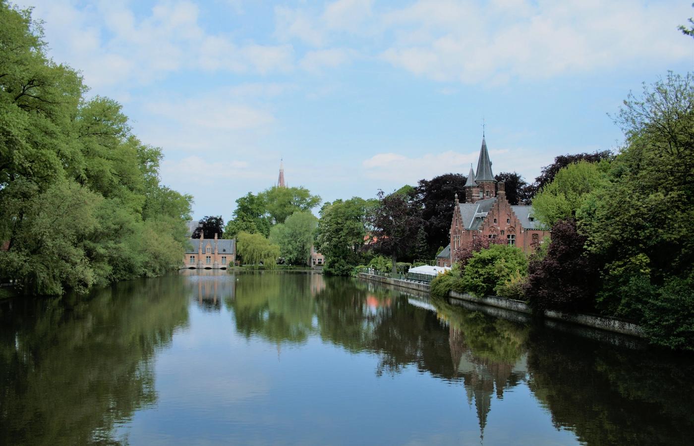 Minnewater Lake - The Lake of Love