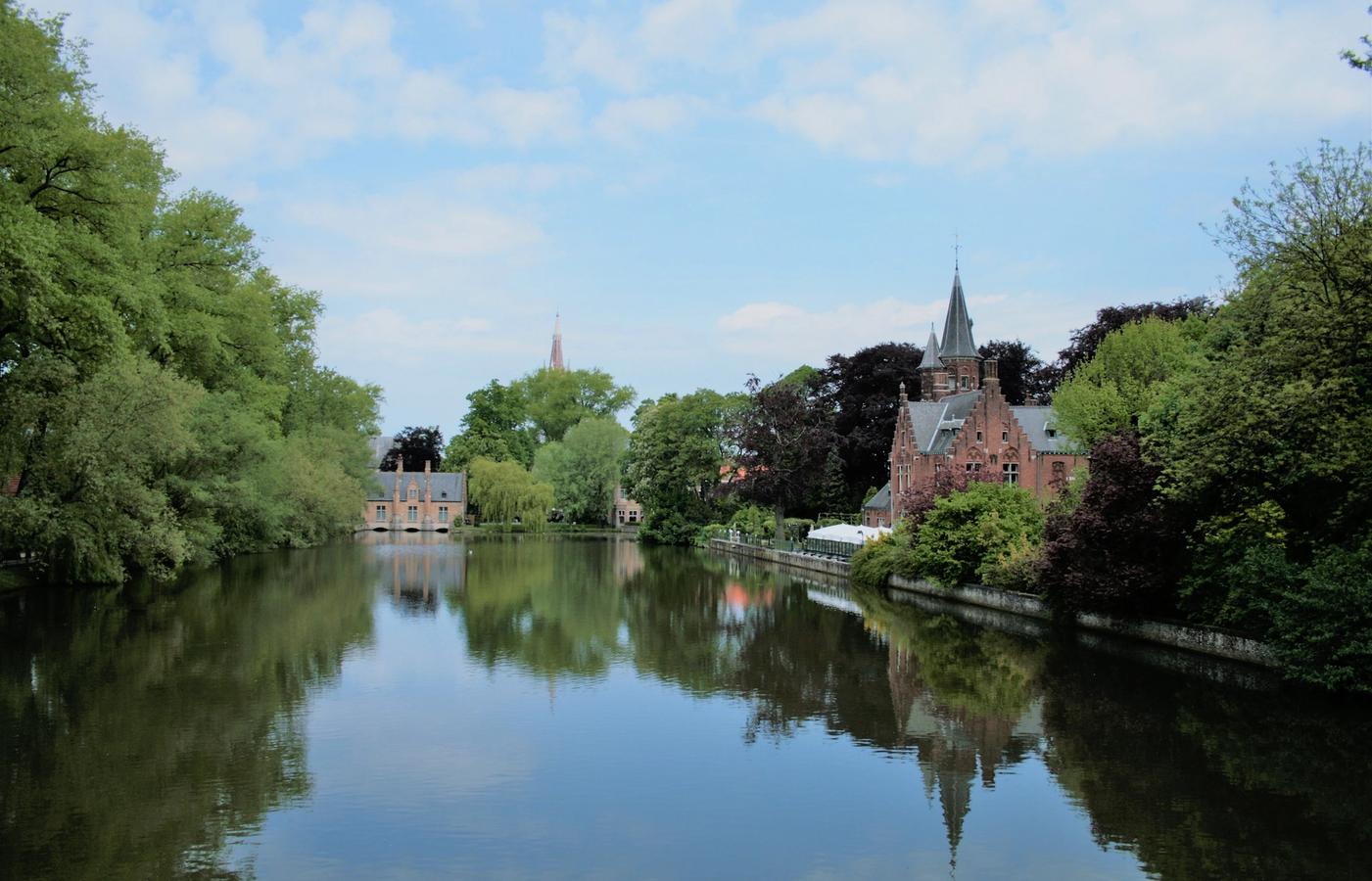 Minnewater Lake - The Lake of Love