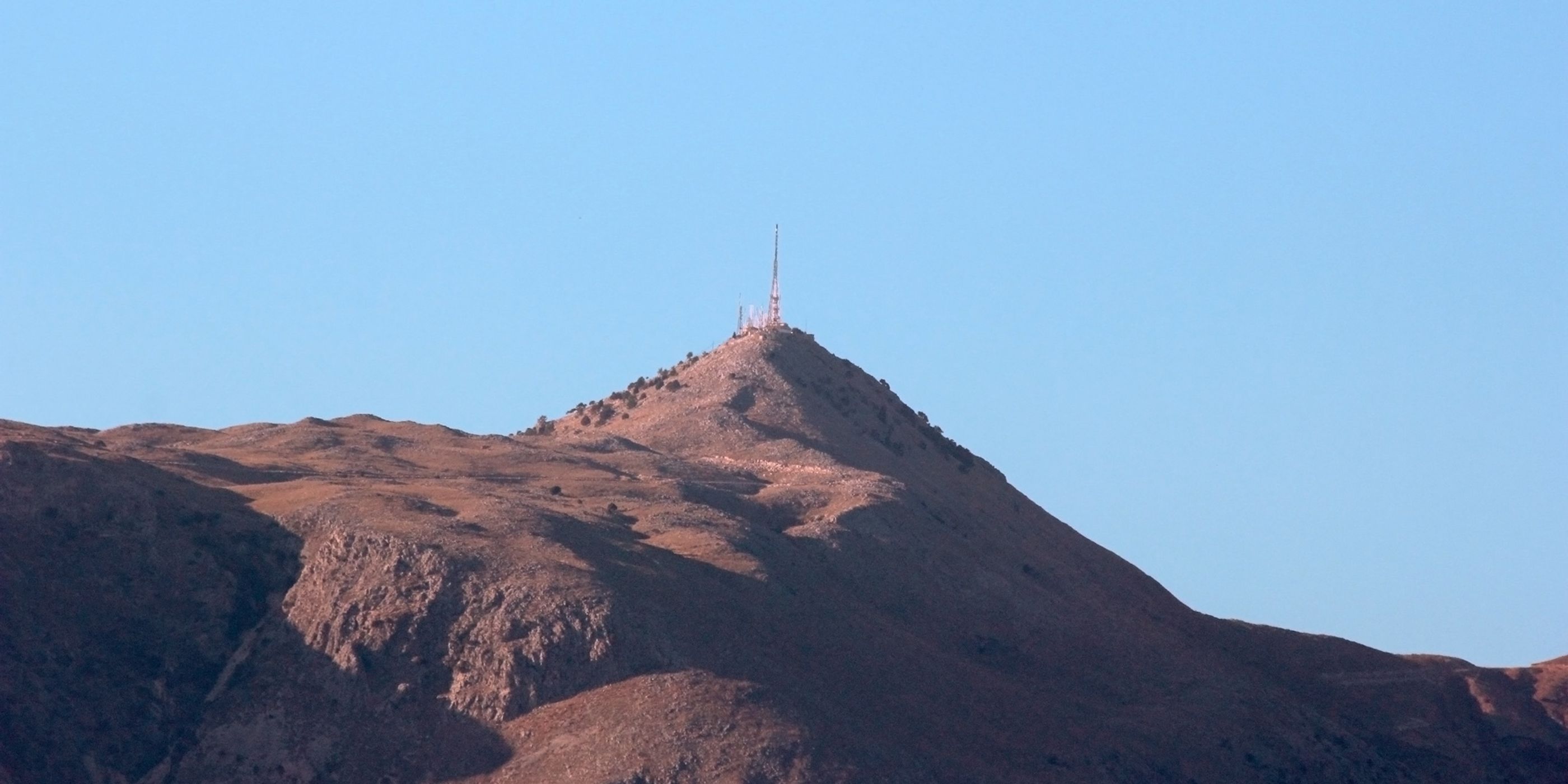 Hotels near Mount Pantokrator