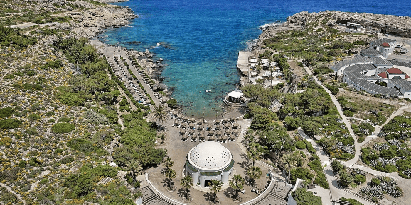 Hotels near Kalithea Springs (Terme di Calitea)