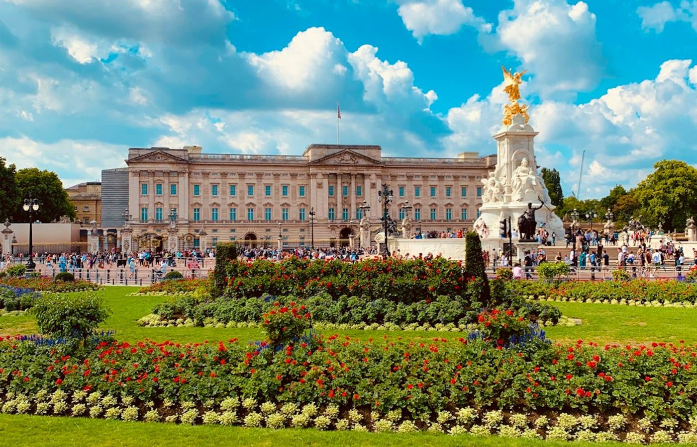 Buckingham Palace - The Working Heart of the British Monarchy