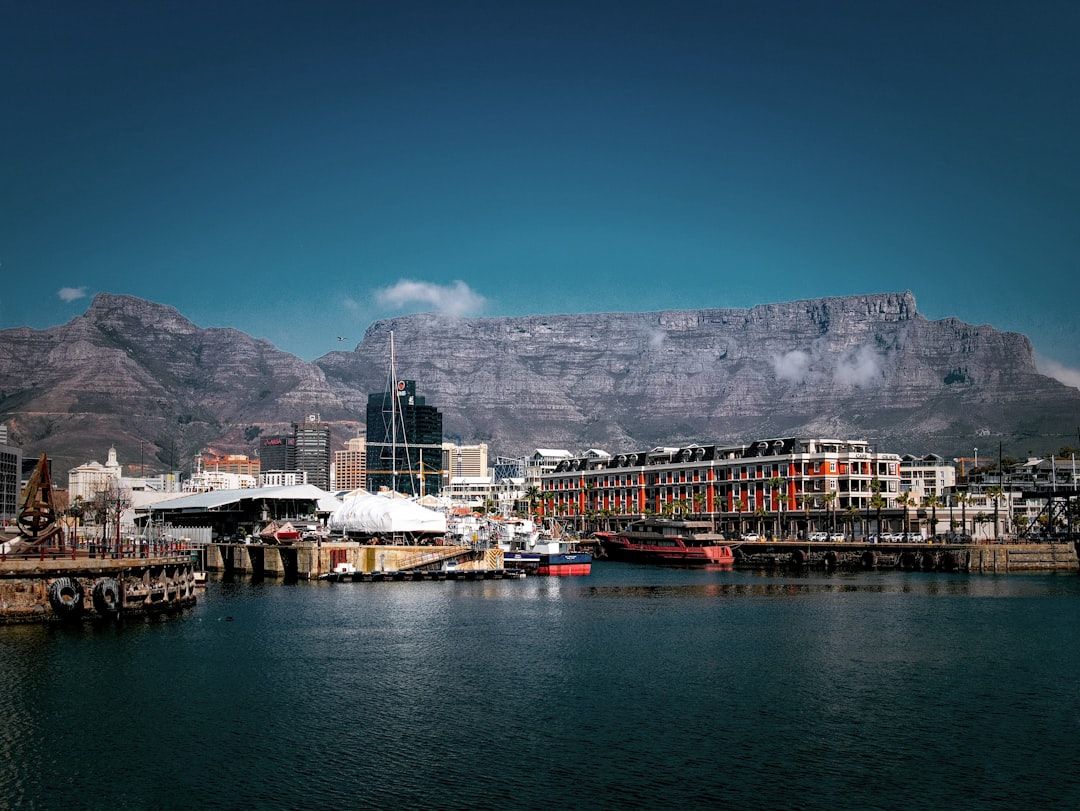 V&A Waterfront - Cape Town's Shopping and Dining Hub