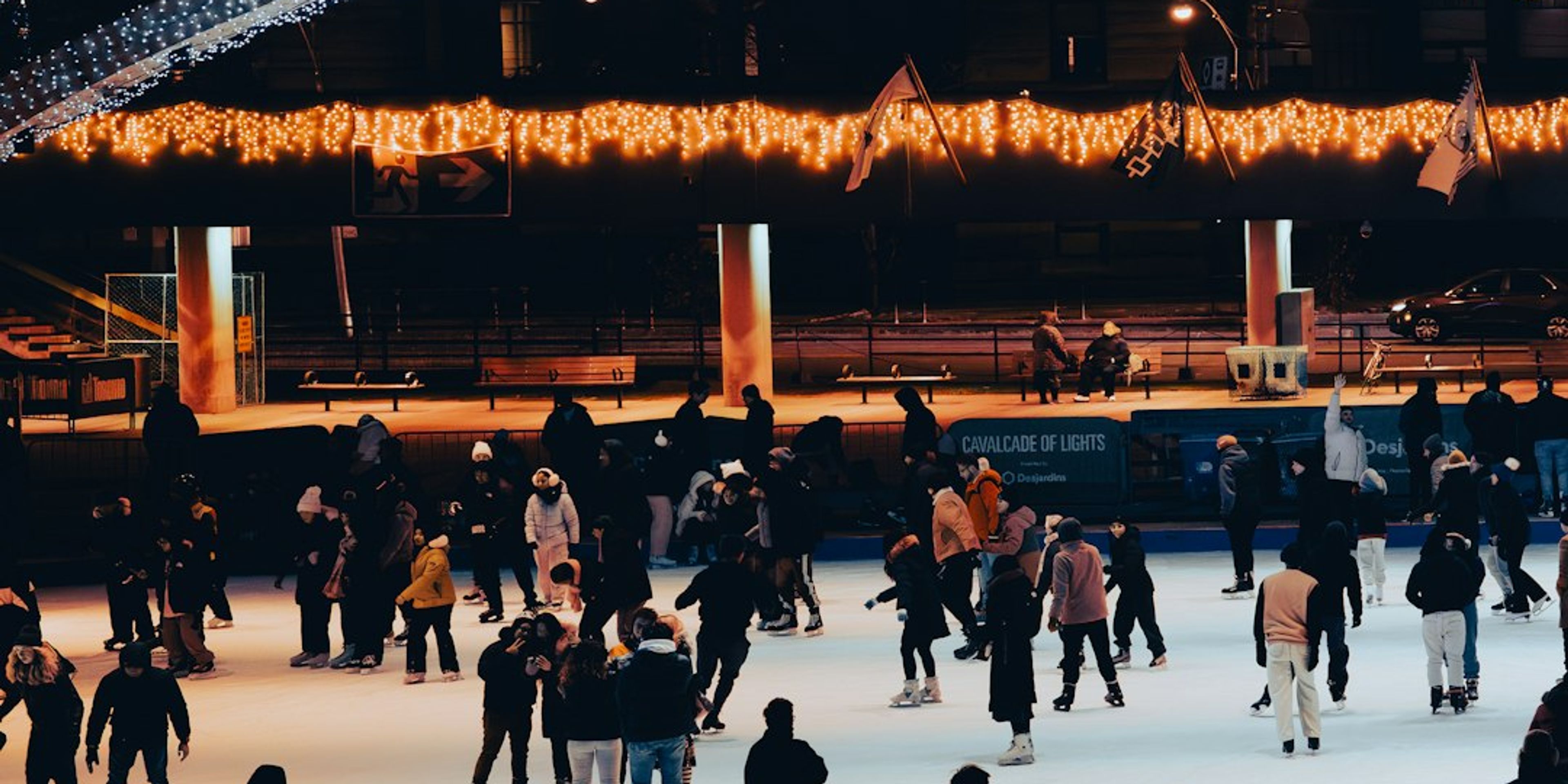 Hotels near Christmas in the Tuileries