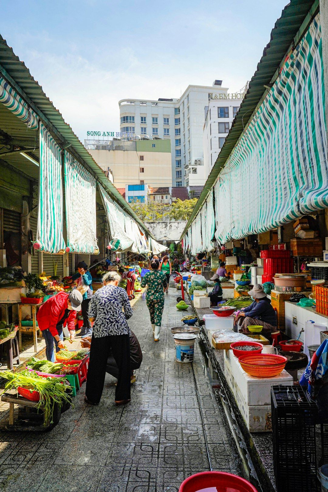Ben Thanh Market - The Central Market and Metro Line 1 Terminus