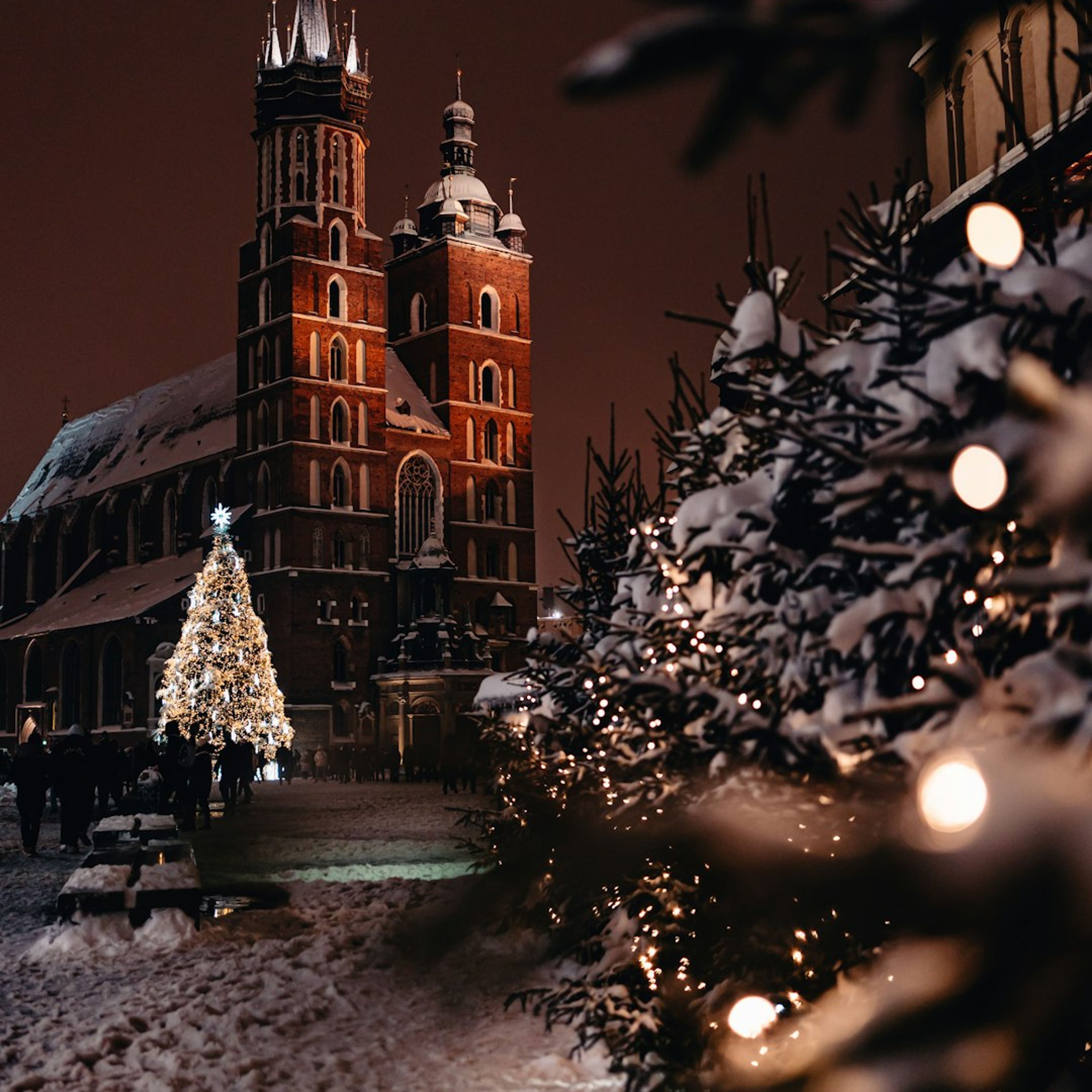 Krakow Christmas Market 2026: Best Markets & Local Traditions