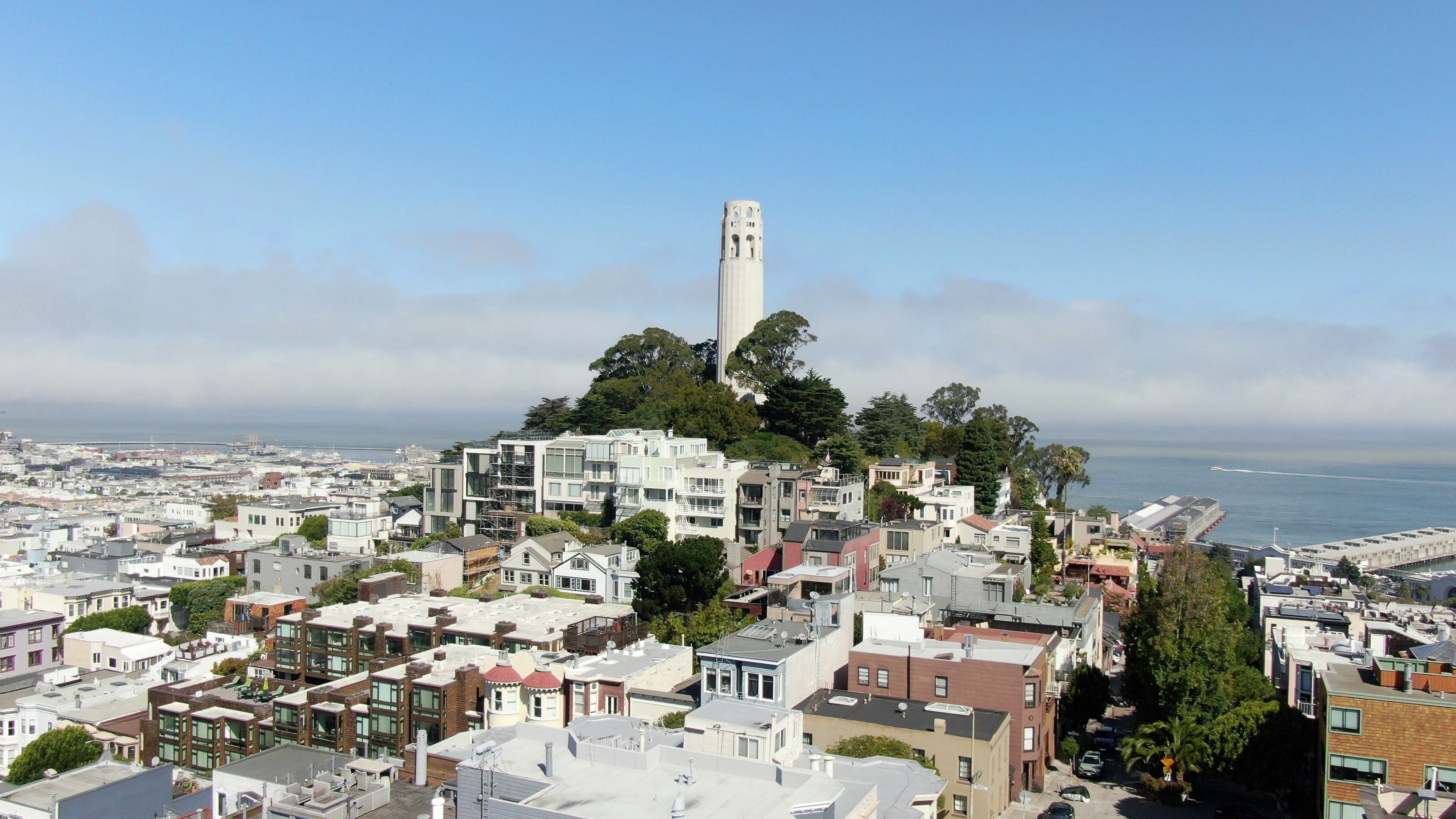 Coit Tower and Telegraph Hill - A 360-Degree View Over the Bay