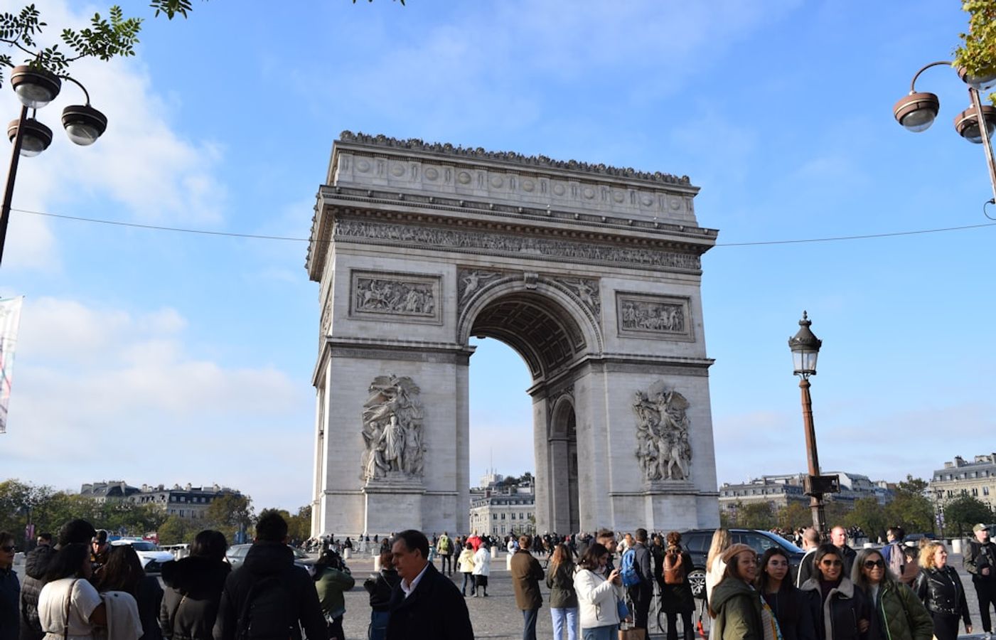 Champs-Élysées - The Grand Boulevard from Concorde to the Arc