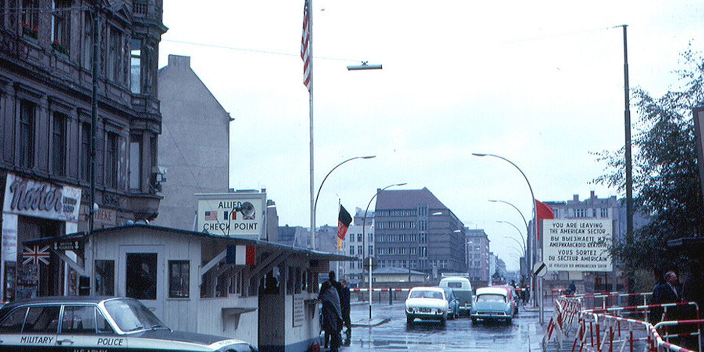 Hotels near Checkpoint Charlie