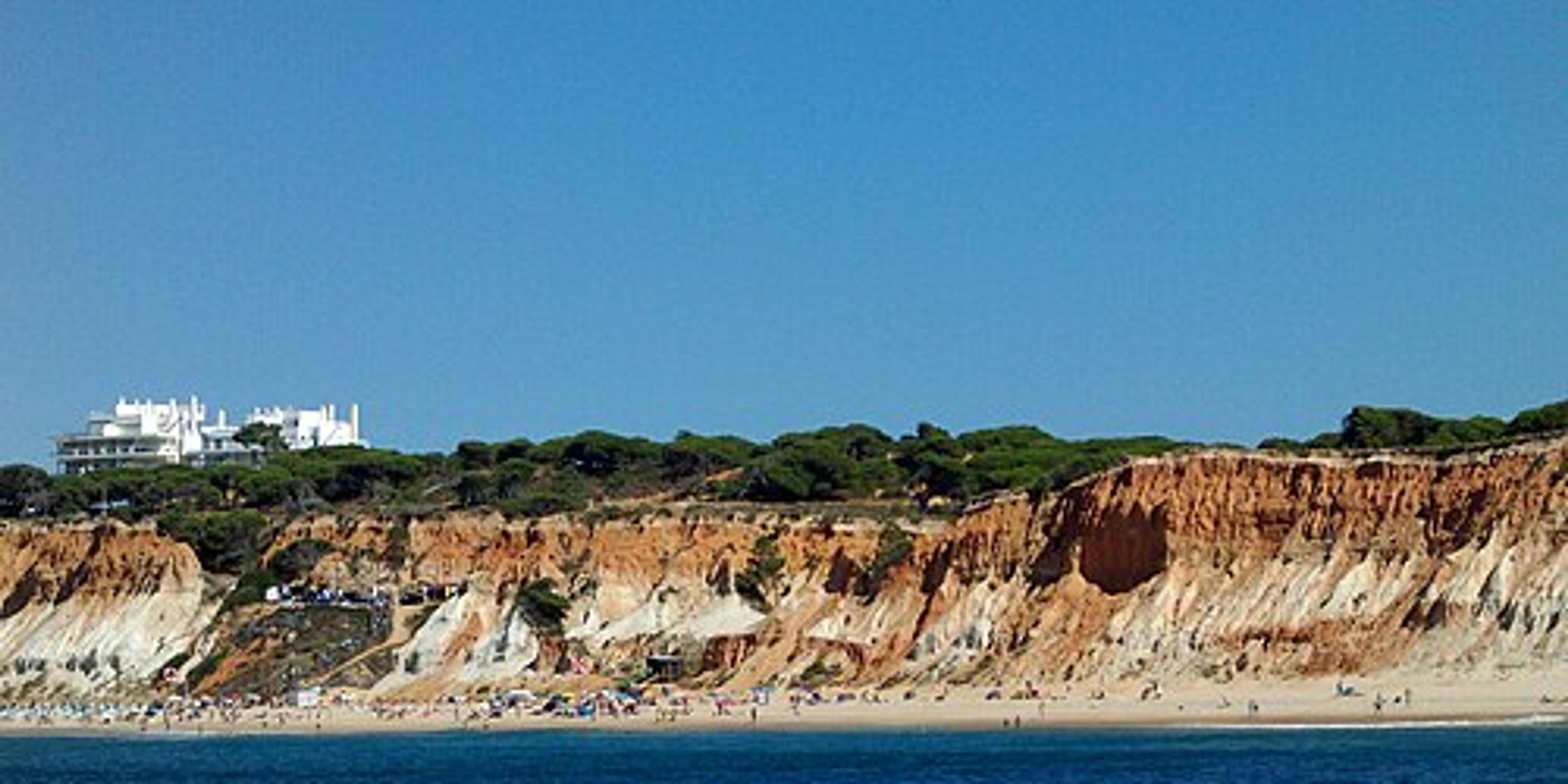 Hotels near Praia da Falesia