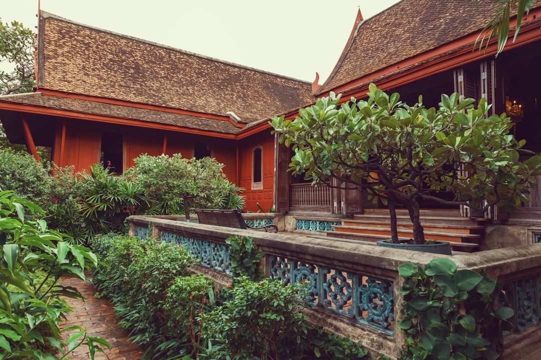 Jim Thompson House - A Silk Merchant's Teak Wood Legacy