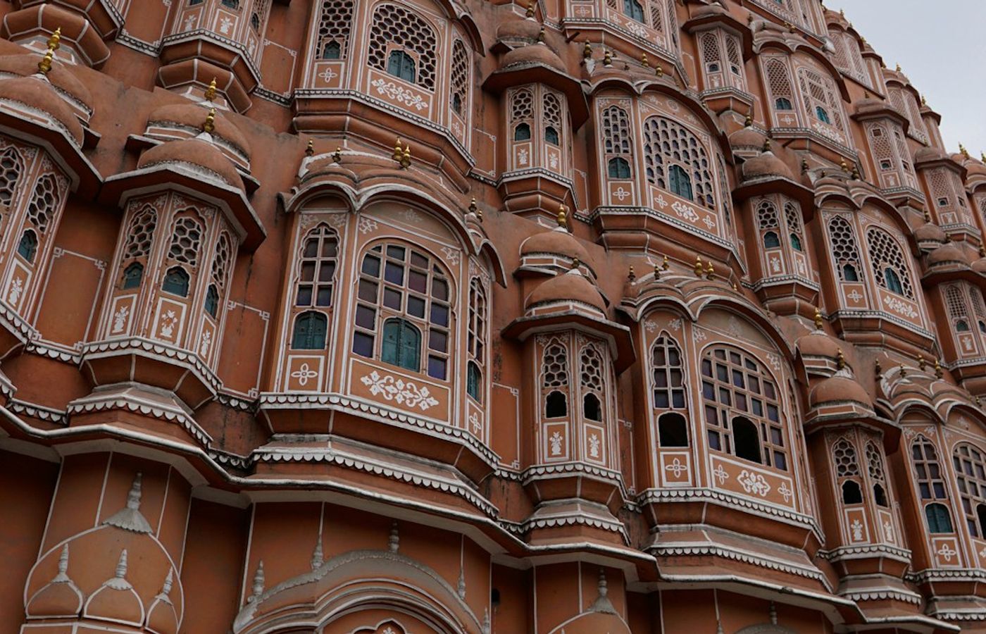 Hawa Mahal - The Iconic Pink Facade of the Wind Palace