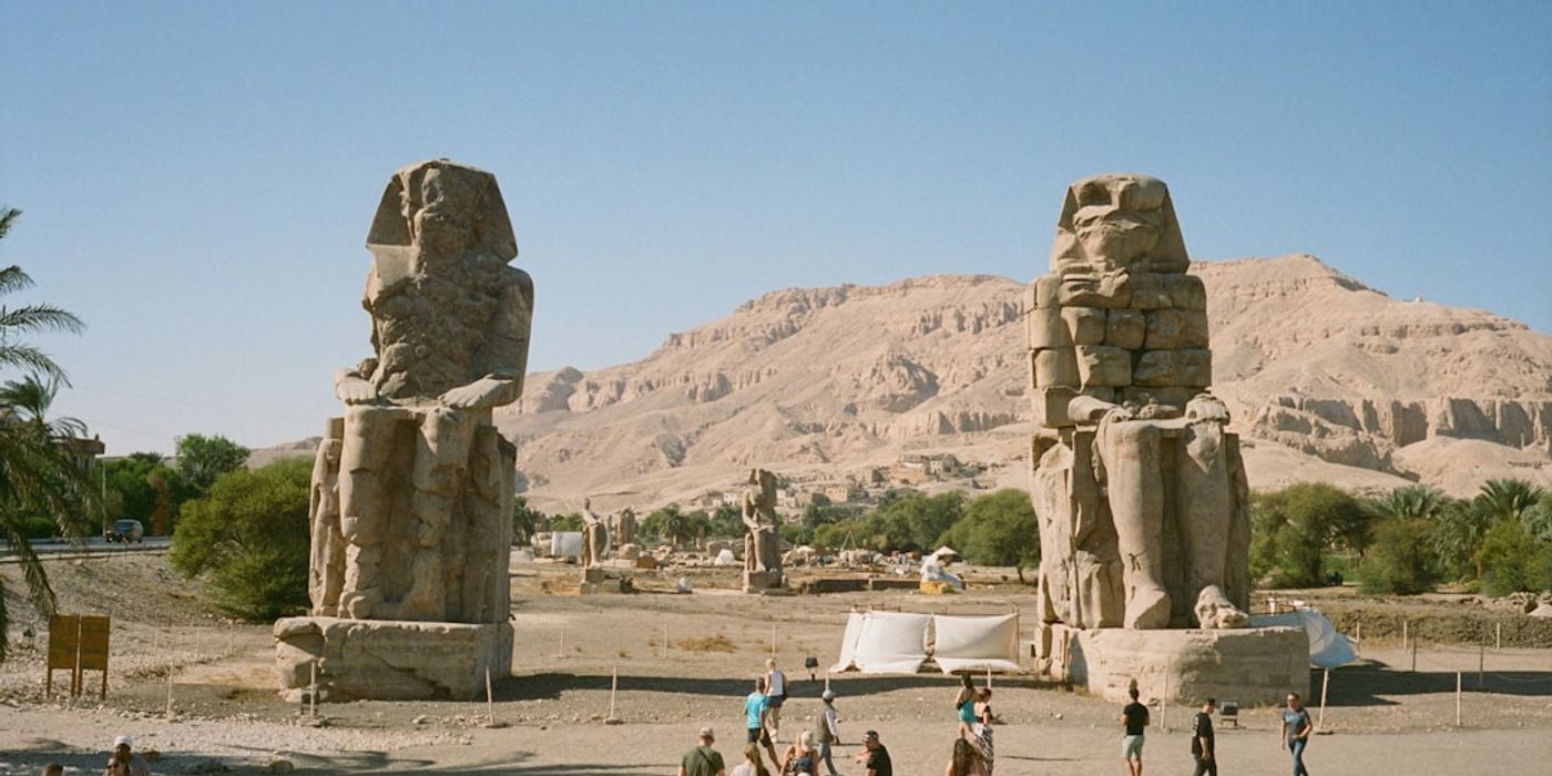 Hotels near Colossi of Memnon