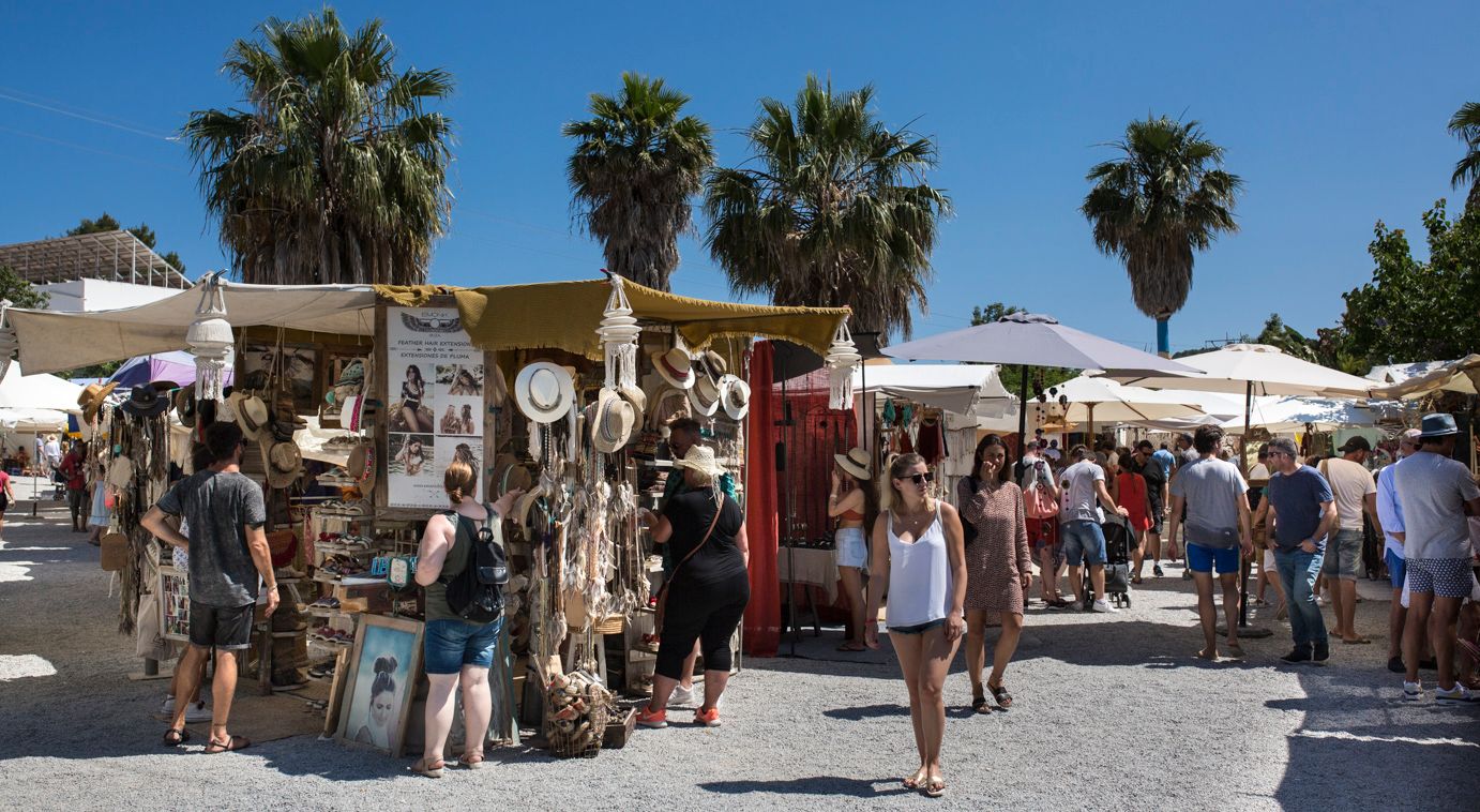 Las Dalias Hippy Market - The Saturday Bohemian Bazaar of San Carlos