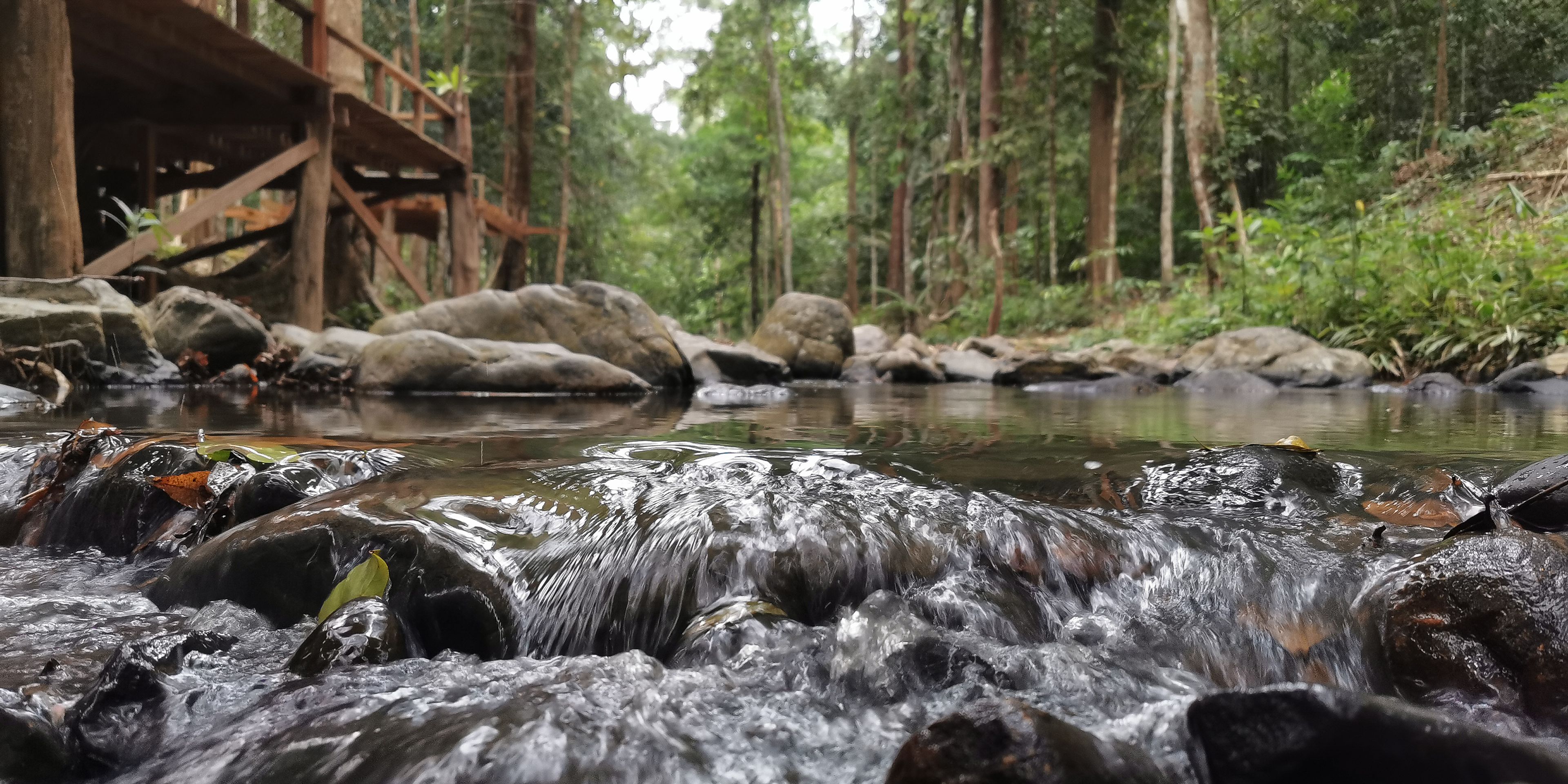 Hotels near Khao Khanab Nam