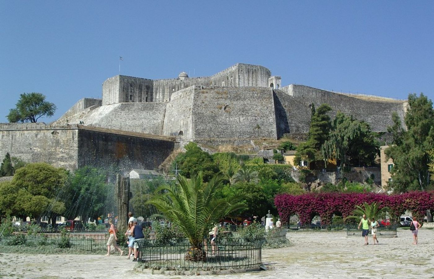 New Fortress (Neo Frourio)