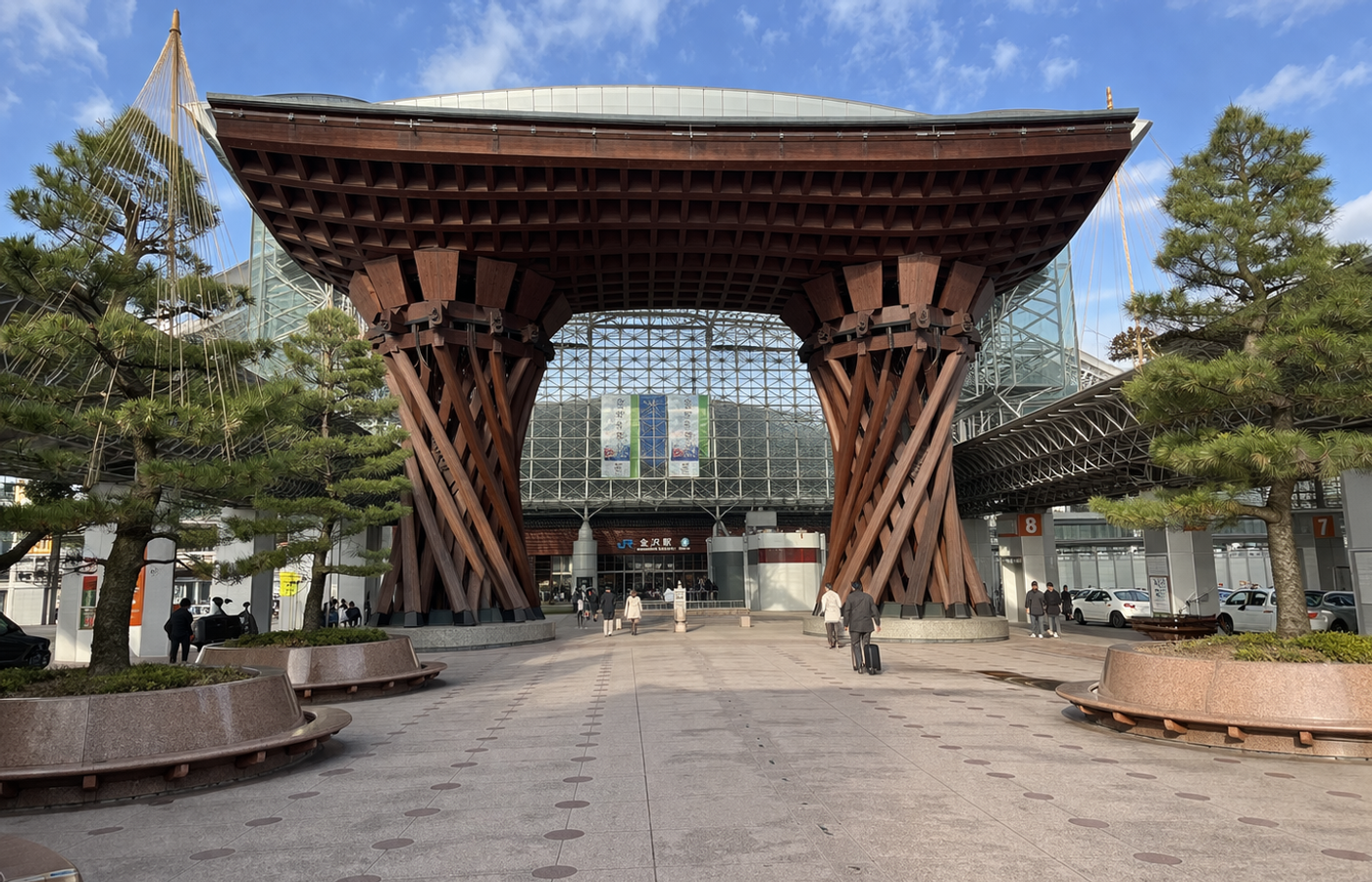 Kanazawa Station - Japan's Most Beautiful Train Station