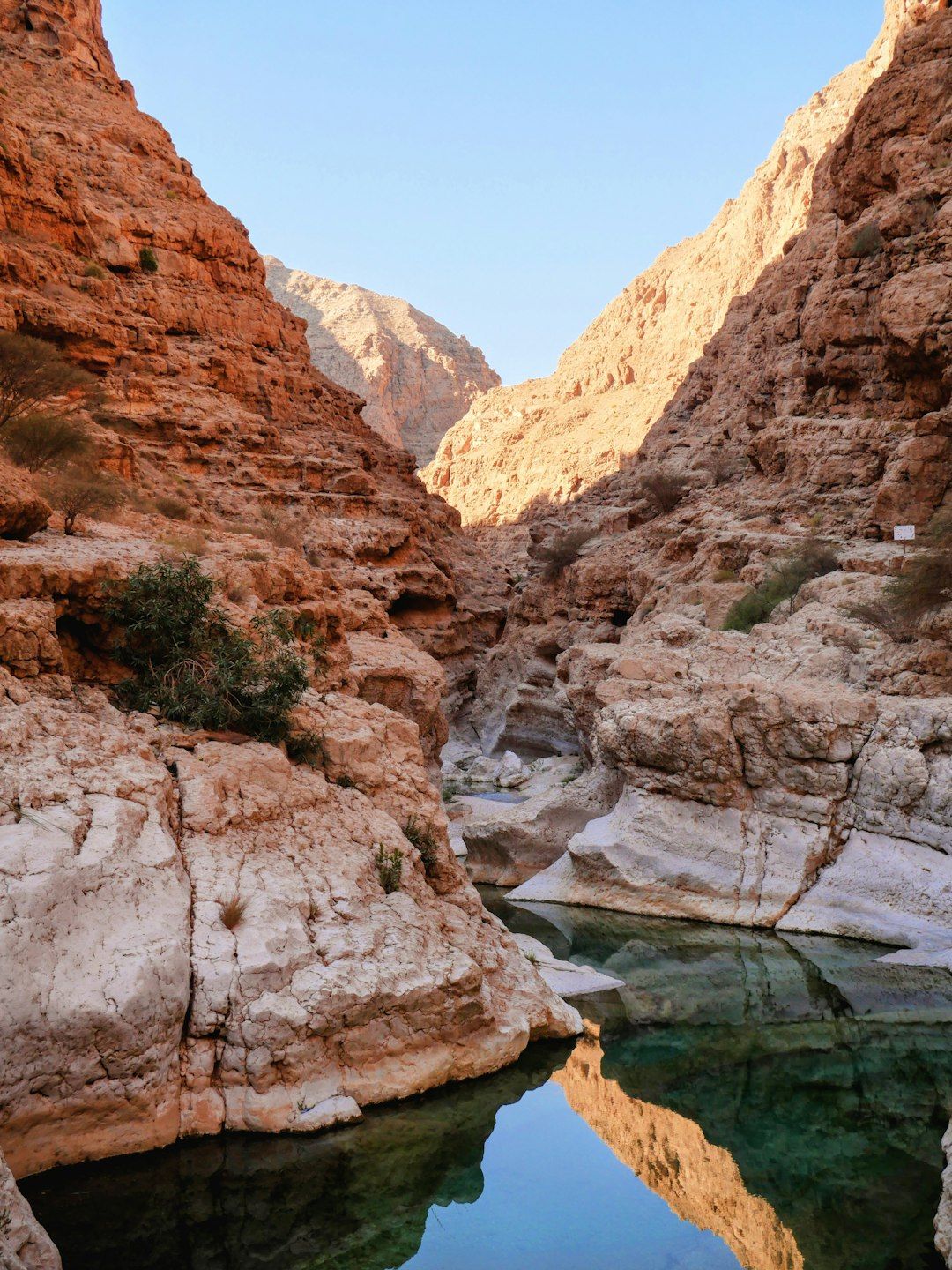 Wadi Shab - The Canyon Swim South of Muscat
