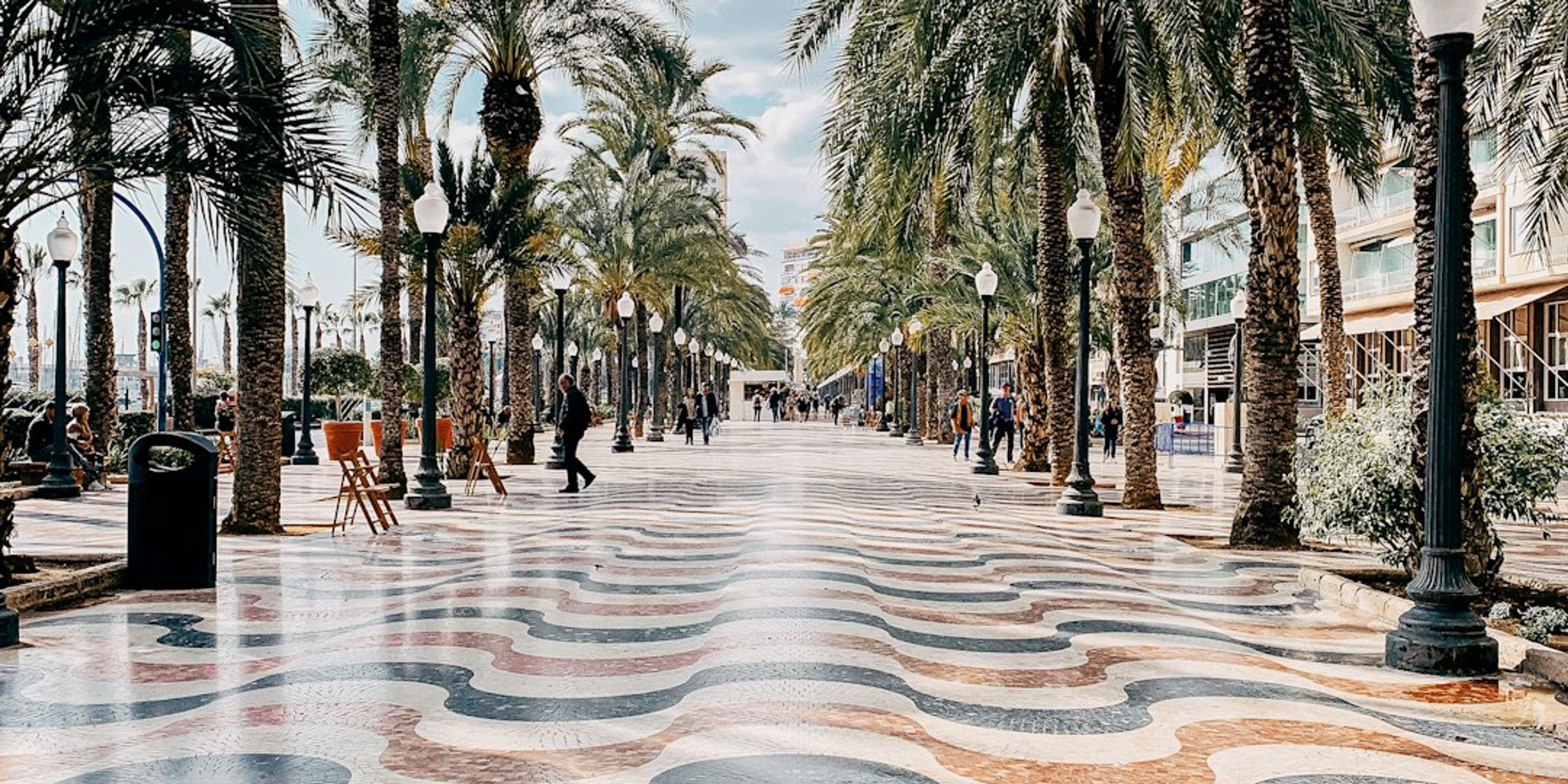 12 Top Places to Visit in Alicante
