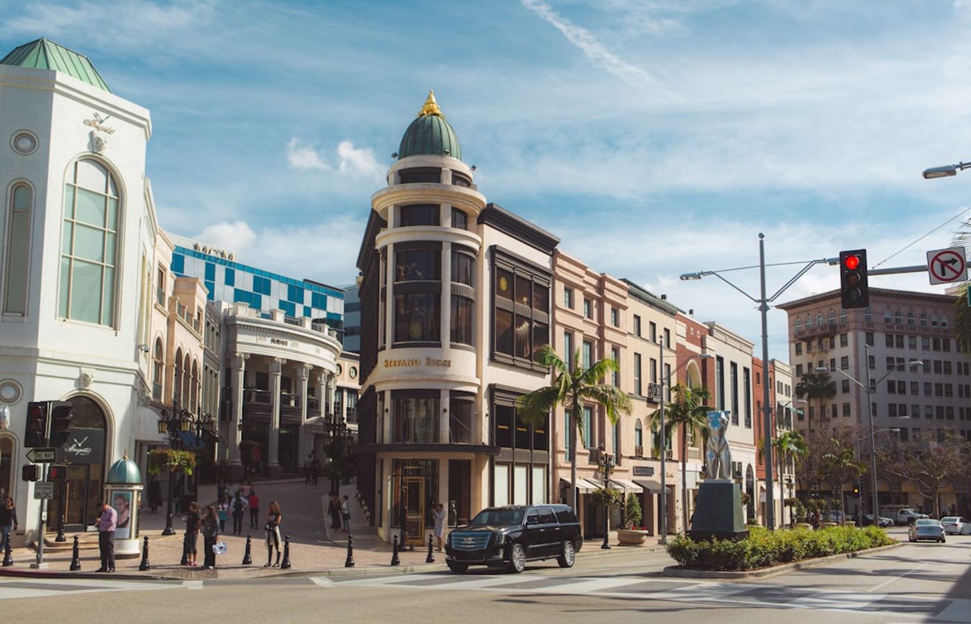 Beverly Hills and Rodeo Drive - Glamour and Window-Shopping
