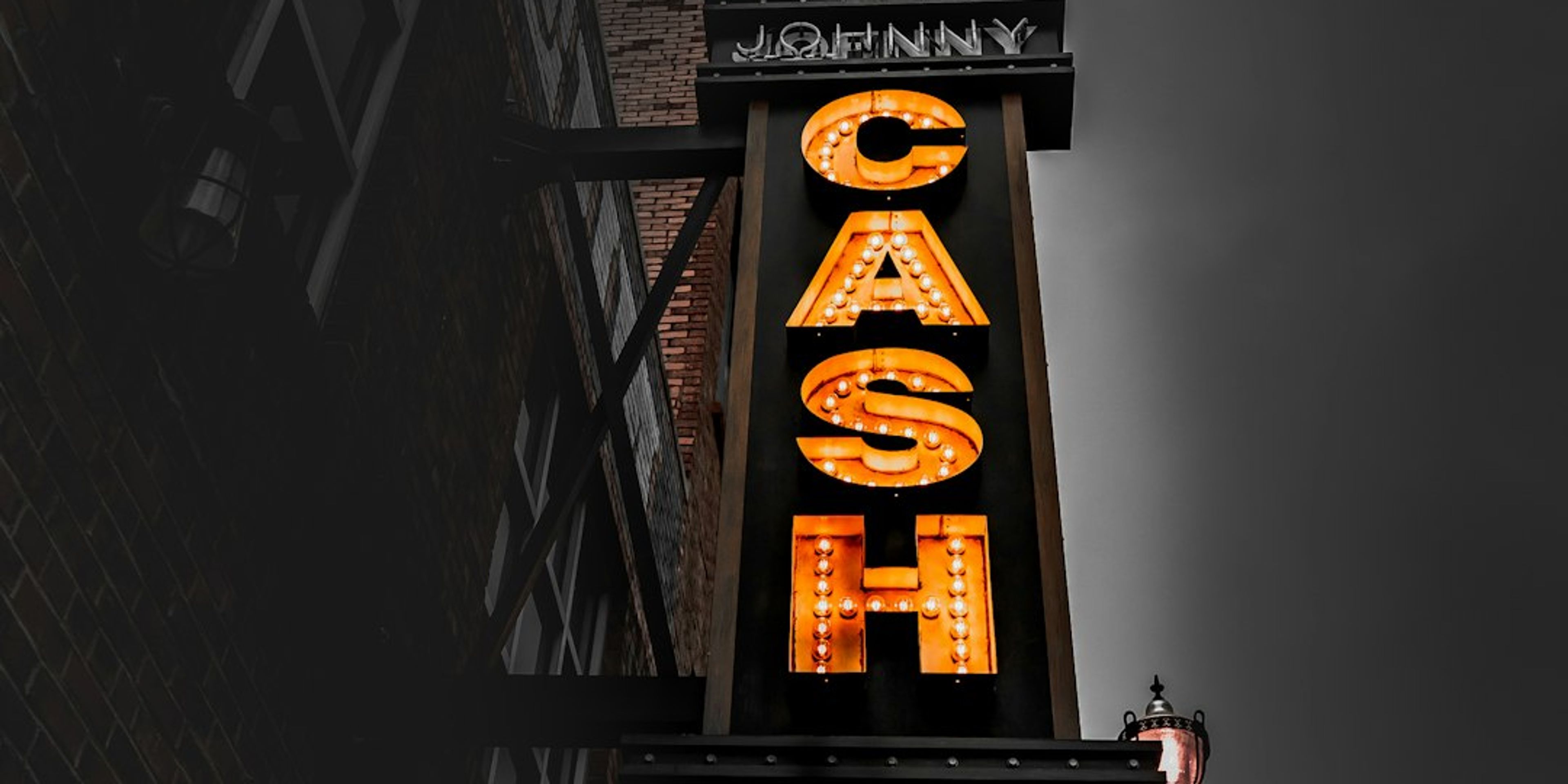 Hotels near Johnny Cash Museum