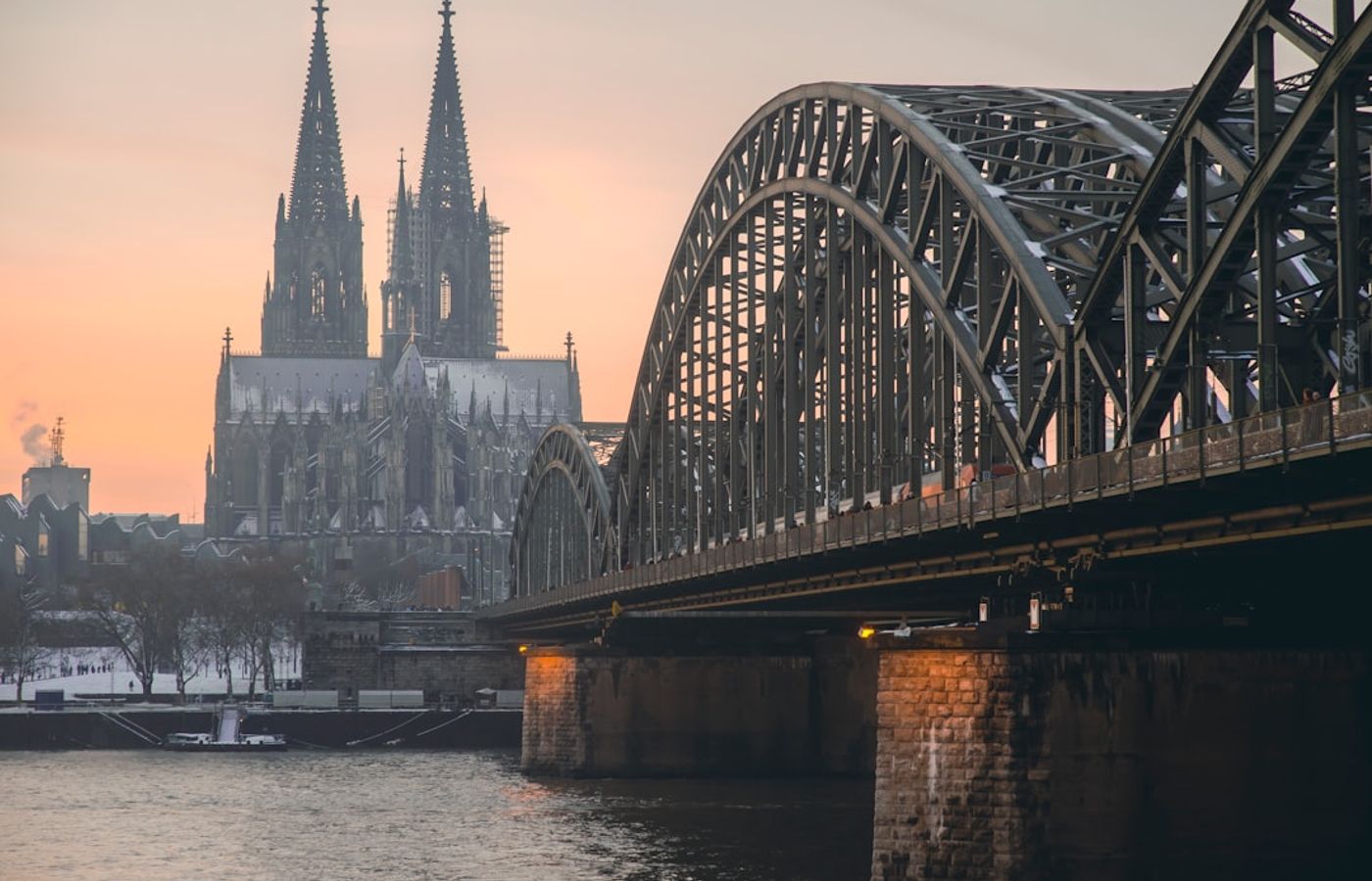 Hohenzollern Bridge (Hohenzollernbrücke)