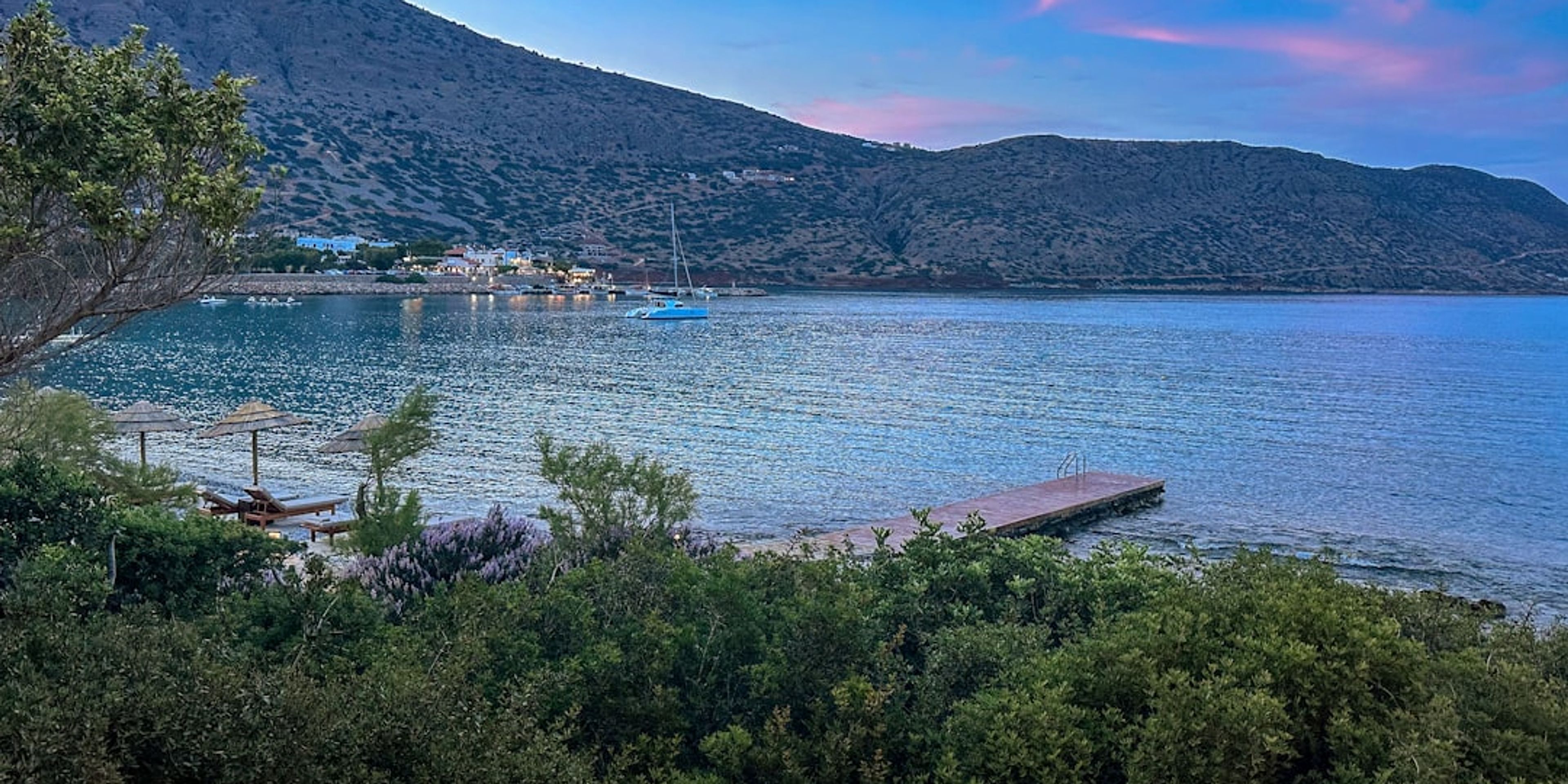 Hotels near Plaka Village and the Venetian Castle