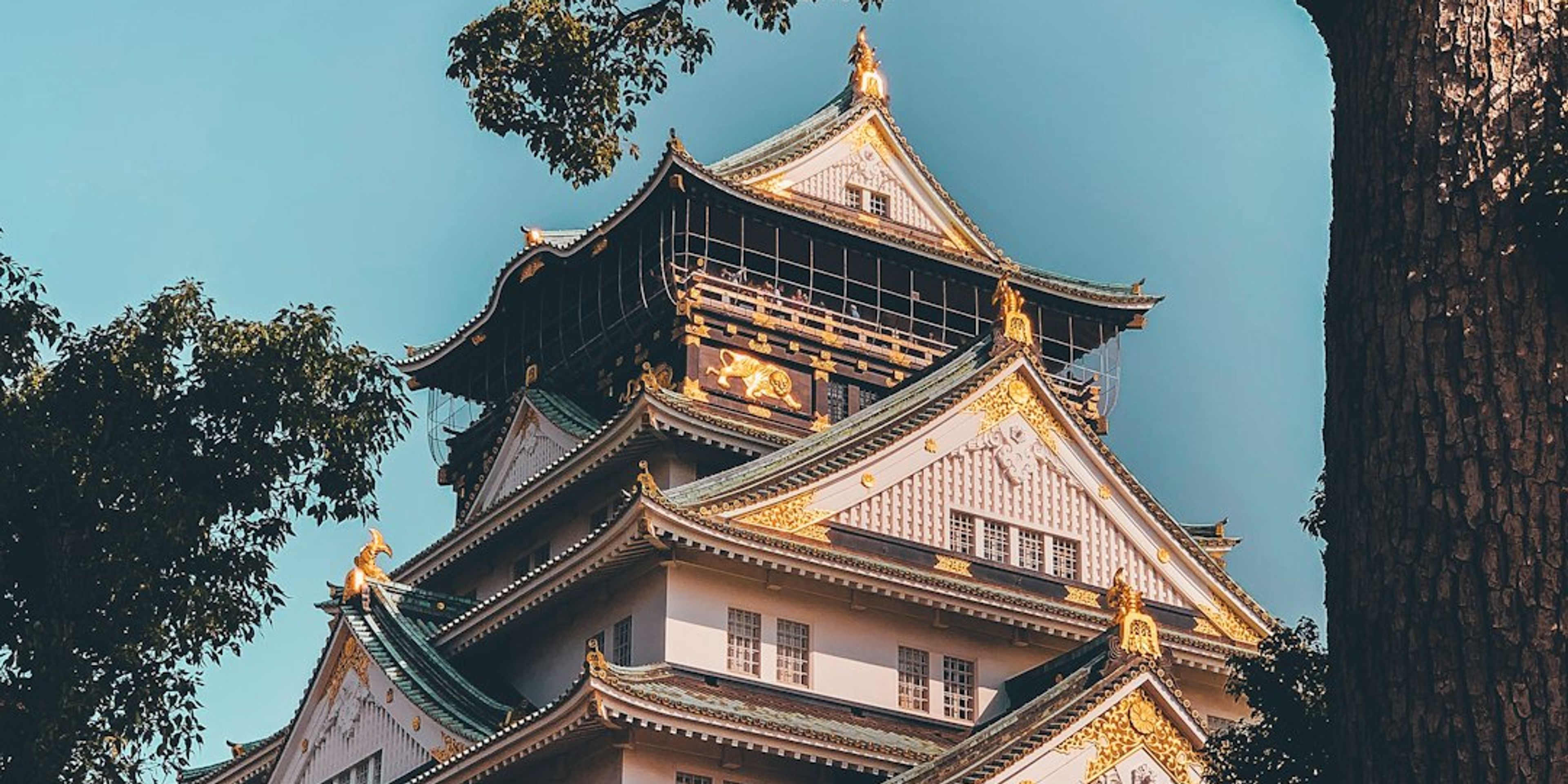 Hotels near Osaka Castle