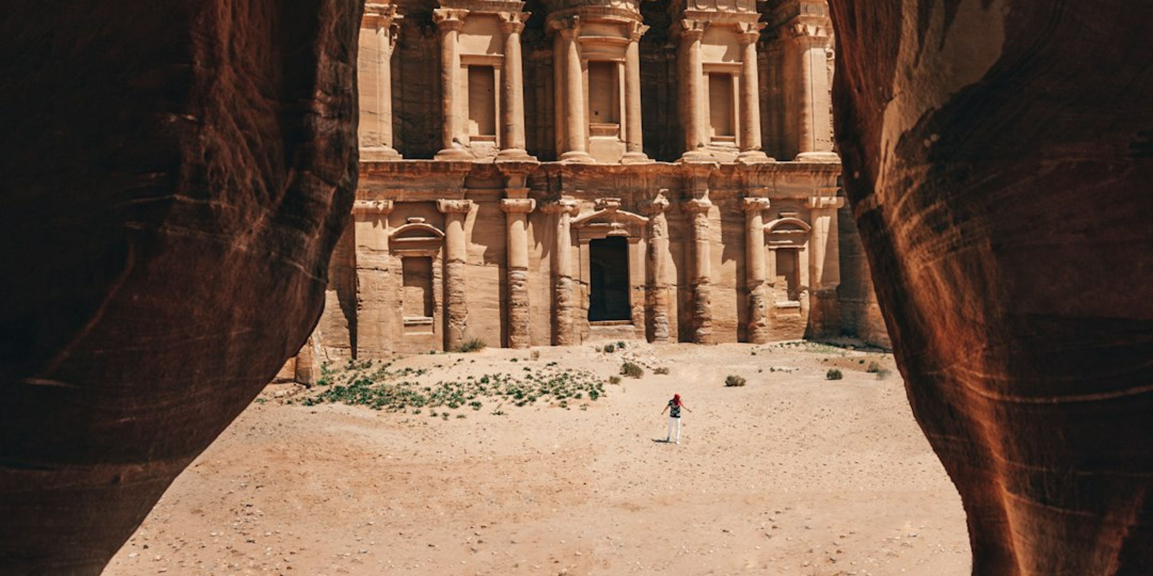 Hotels near The Treasury (Al-Khazneh)